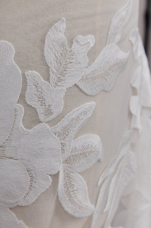 S0615 EMBROIDERED TULLE WITH COTTON FLOWERS