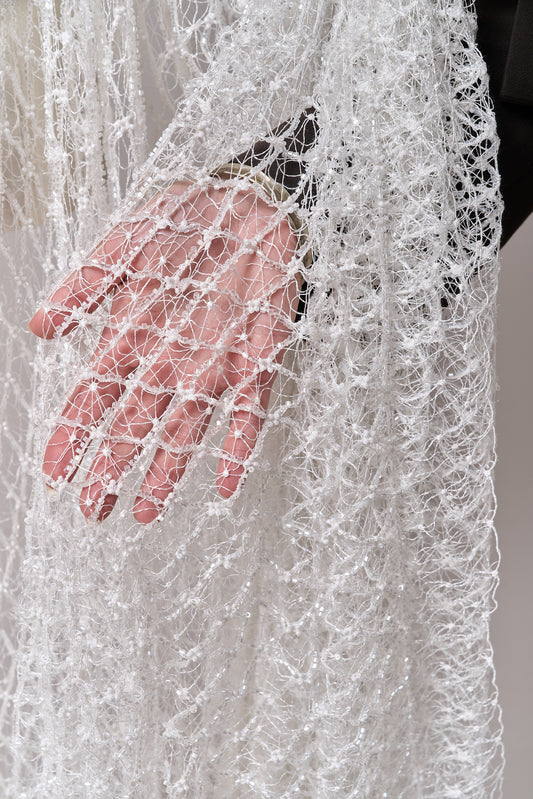 S0682 NET WITH OFF-WHITE BEADS AND TRANSPARENT BUGLE BEADS