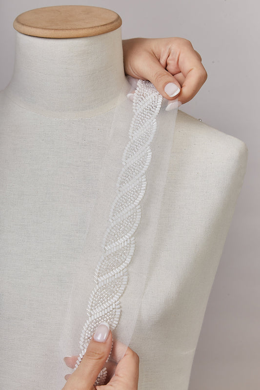 S0653 BEADED TRIM WITH OF WITHE BEADS