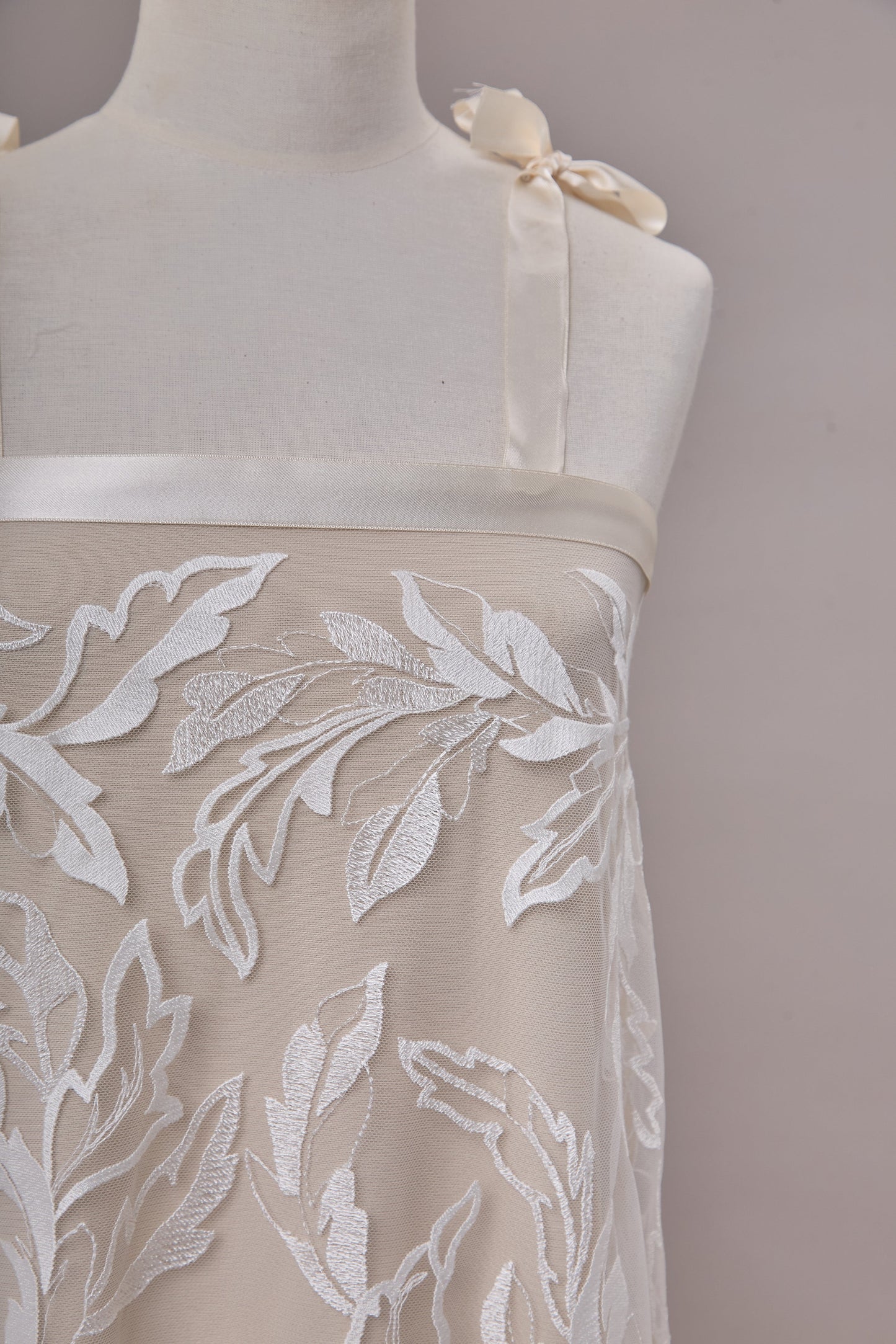 S0666 EMBROIDERY TULLE