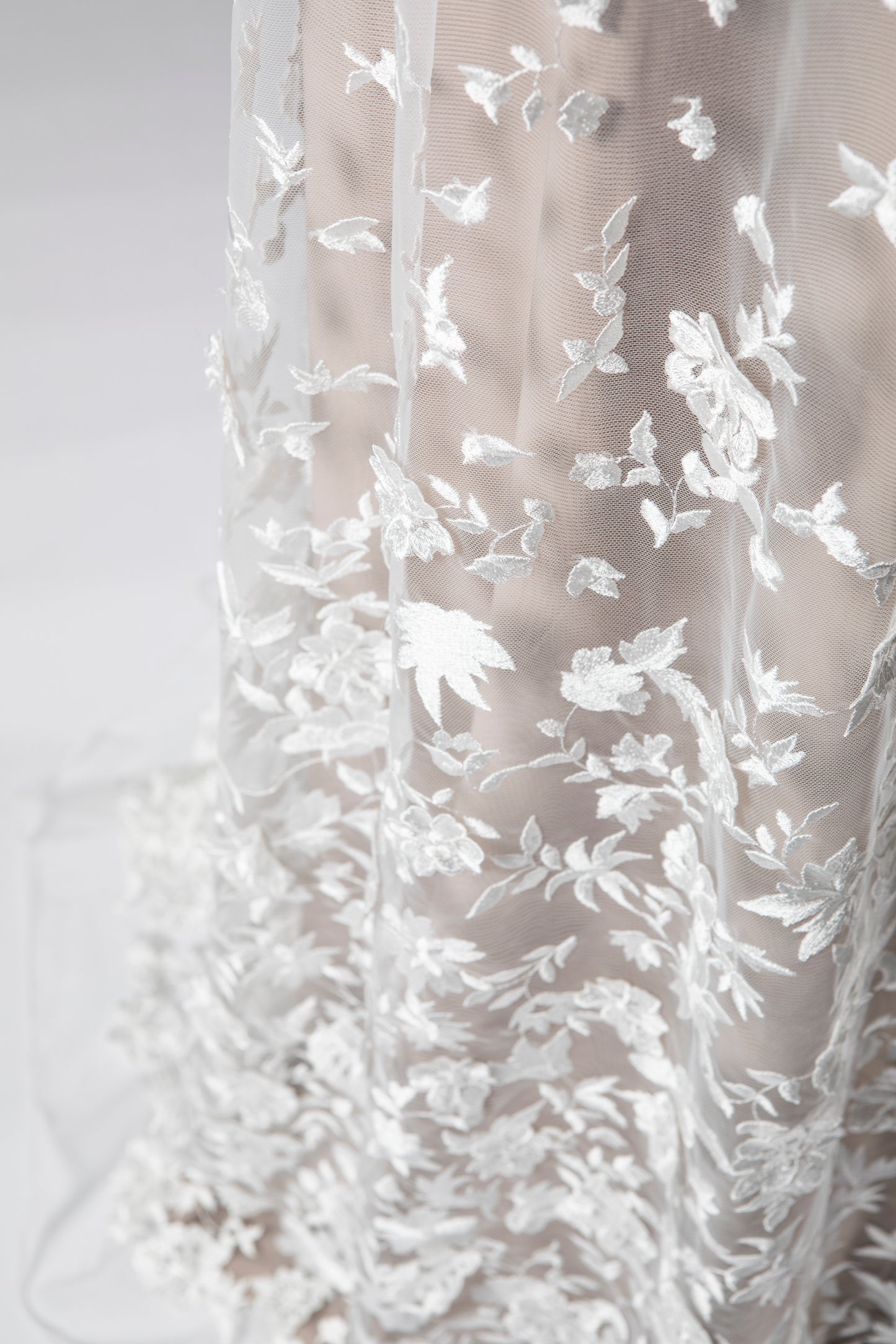 S0082 EMBROIDERY TULLE WITH 3D FLOWERS