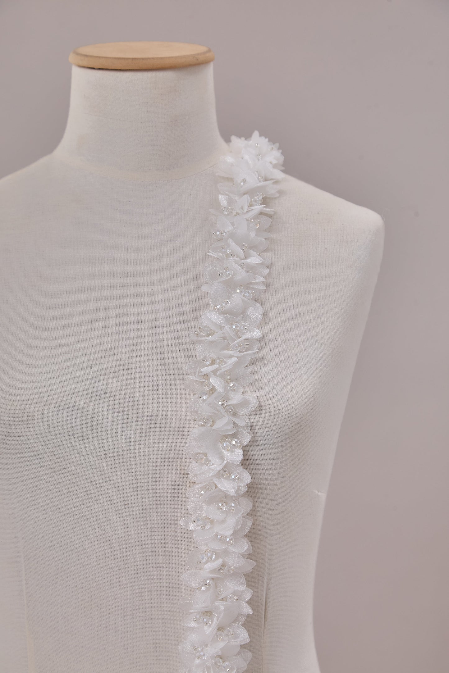 S0656  EMBROIDERY APPLIQUÉ WITH ORGANZA FLOWERS AND BEADS