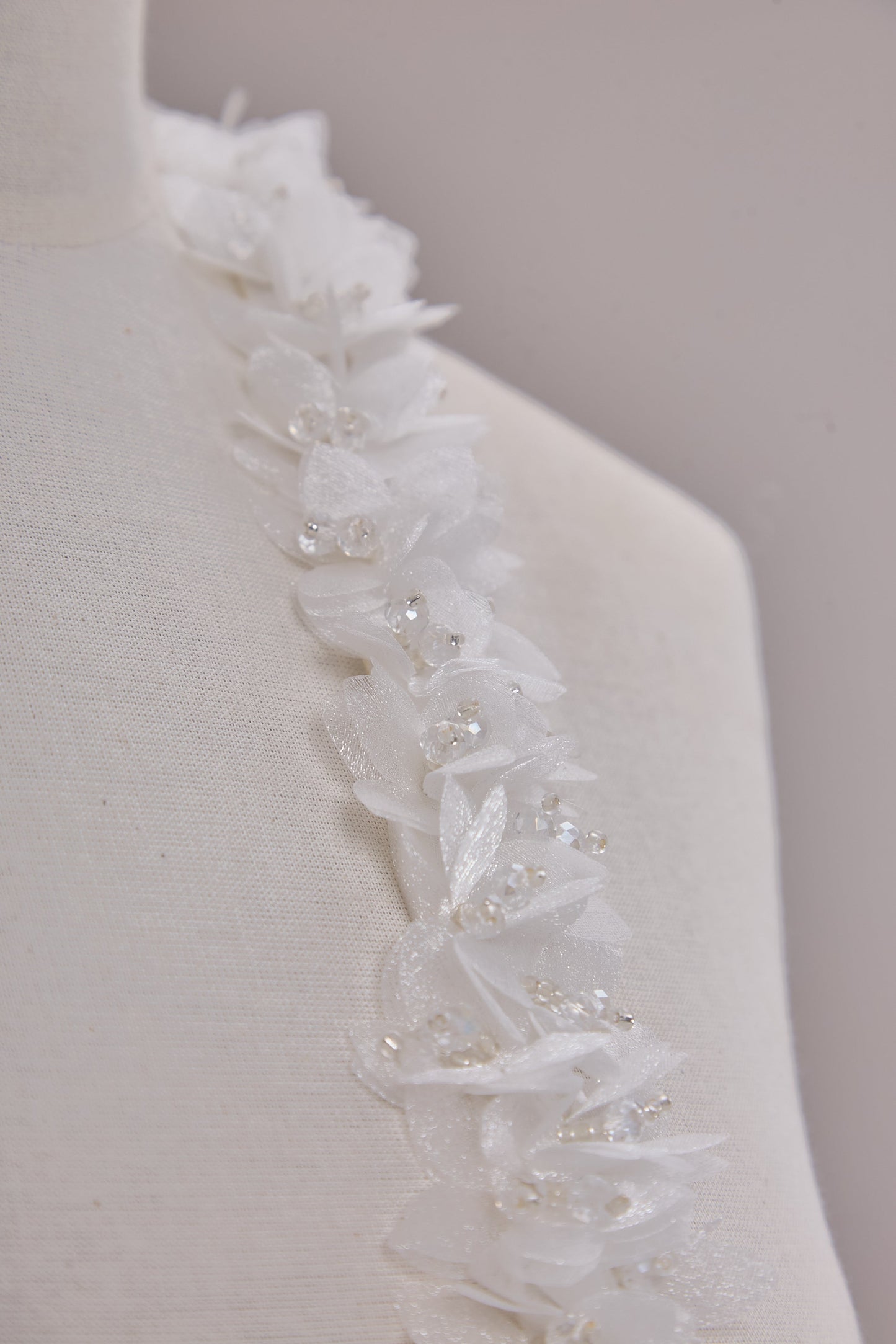 S0656  EMBROIDERY APPLIQUÉ WITH ORGANZA FLOWERS AND BEADS