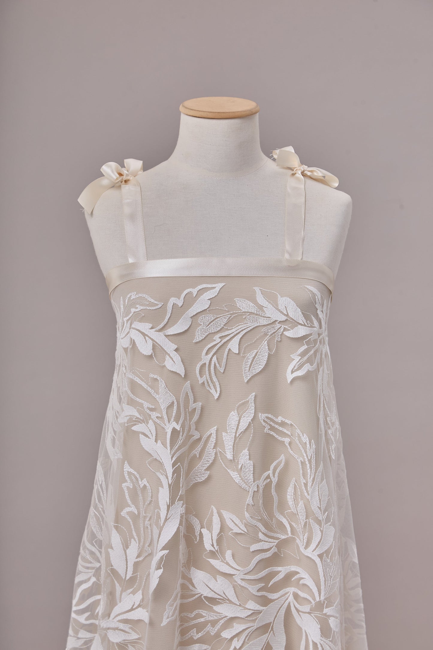S0666 EMBROIDERY TULLE