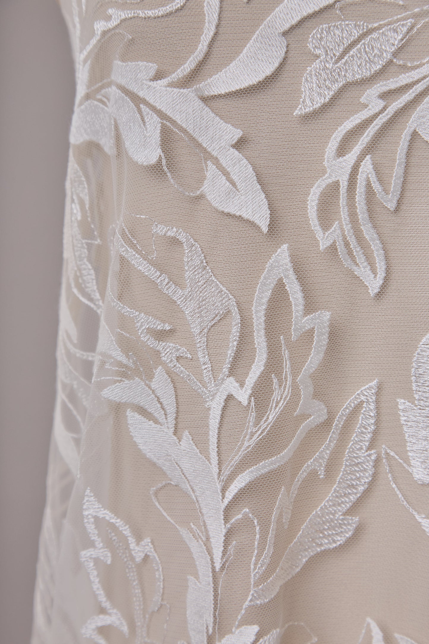 S0666 EMBROIDERY TULLE