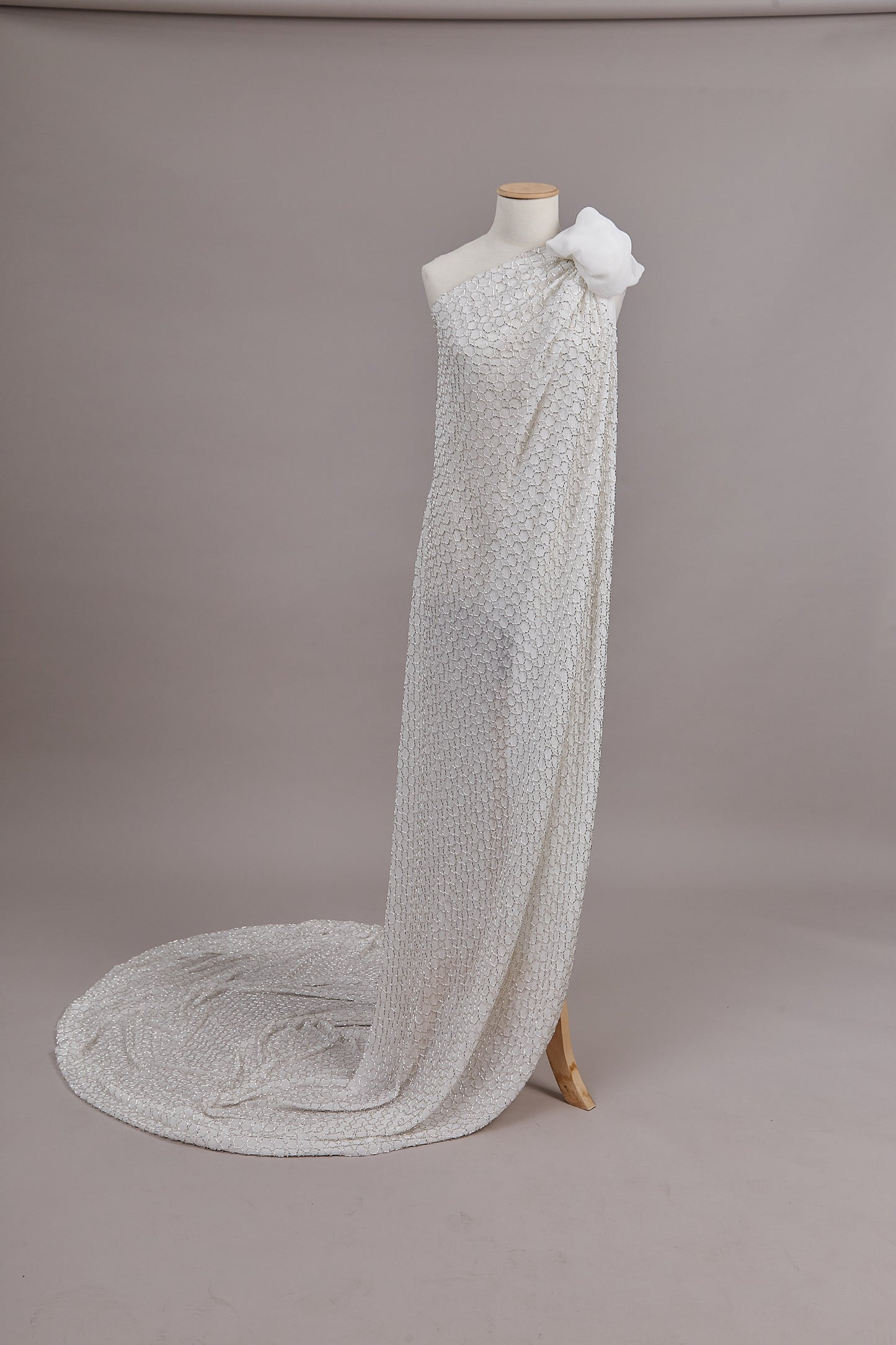 S0600 SILVER EMBROIDERY CHIFFON