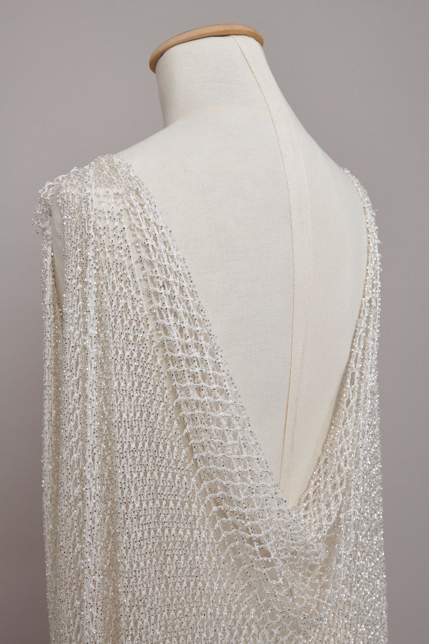 S0564 EMBROIDERY NET WITH SILVER BEADS