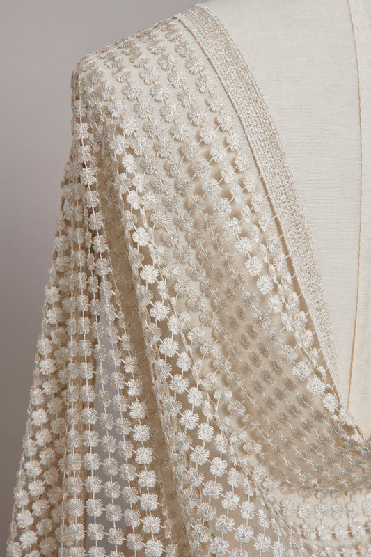 S0566 - SILVER GUIPIURE