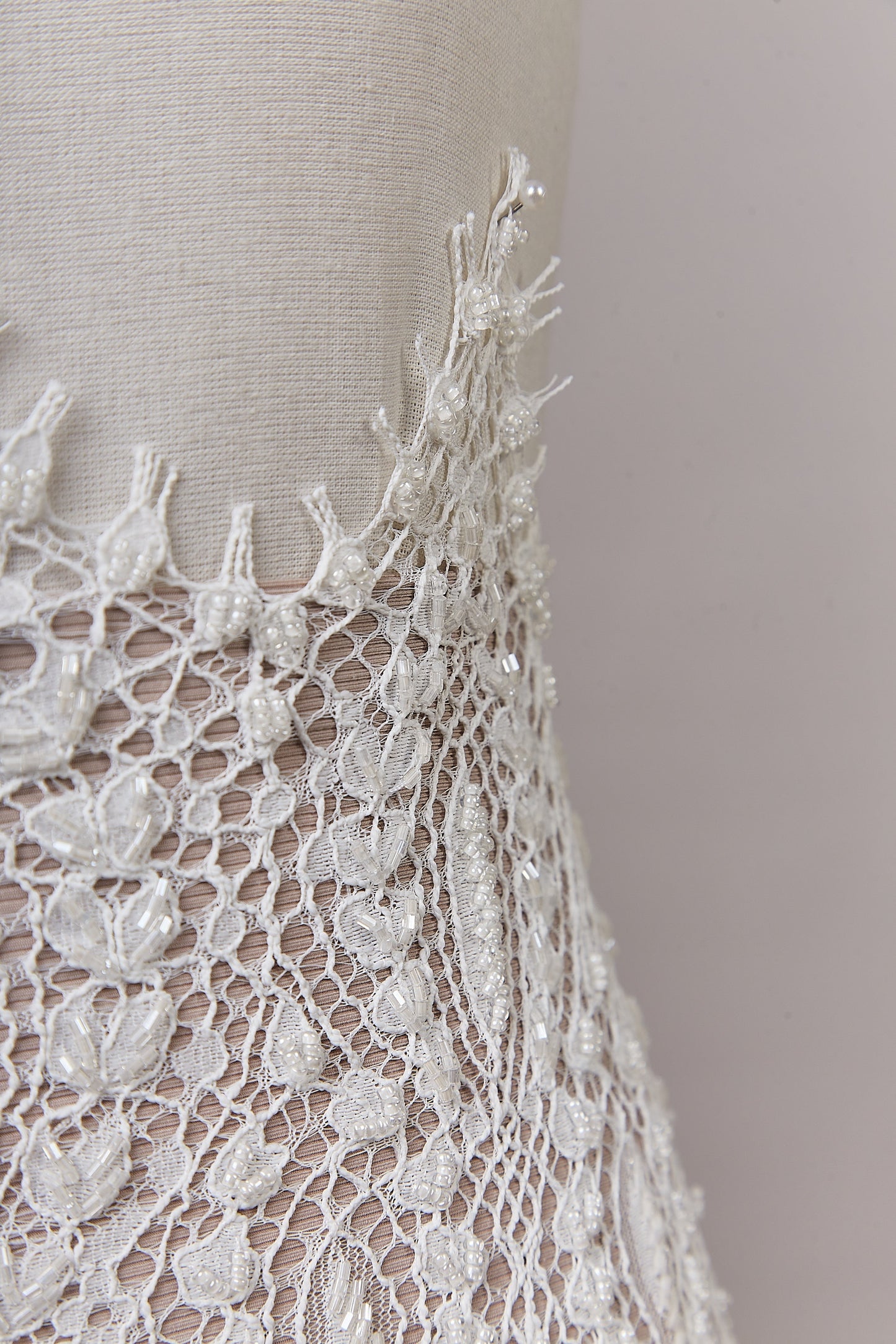 S0622 EMBROIDERY LACE WITH BEADS
