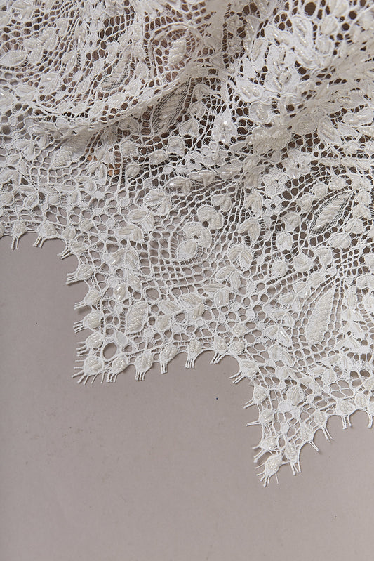 S0622 EMBROIDERY LACE WITH BEADS