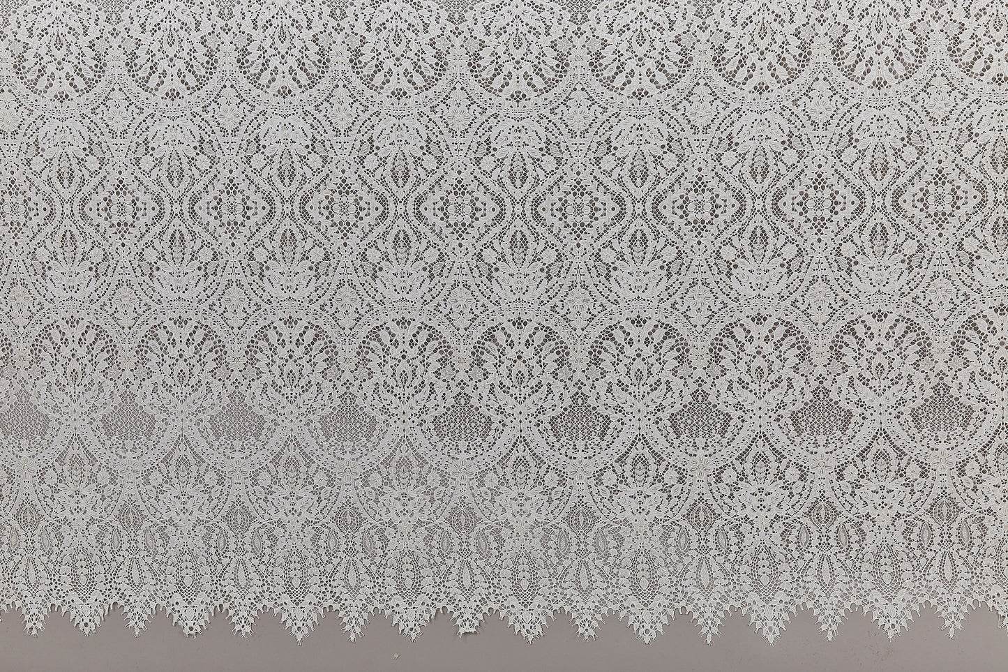 S0622 EMBROIDERY LACE WITH BEADS