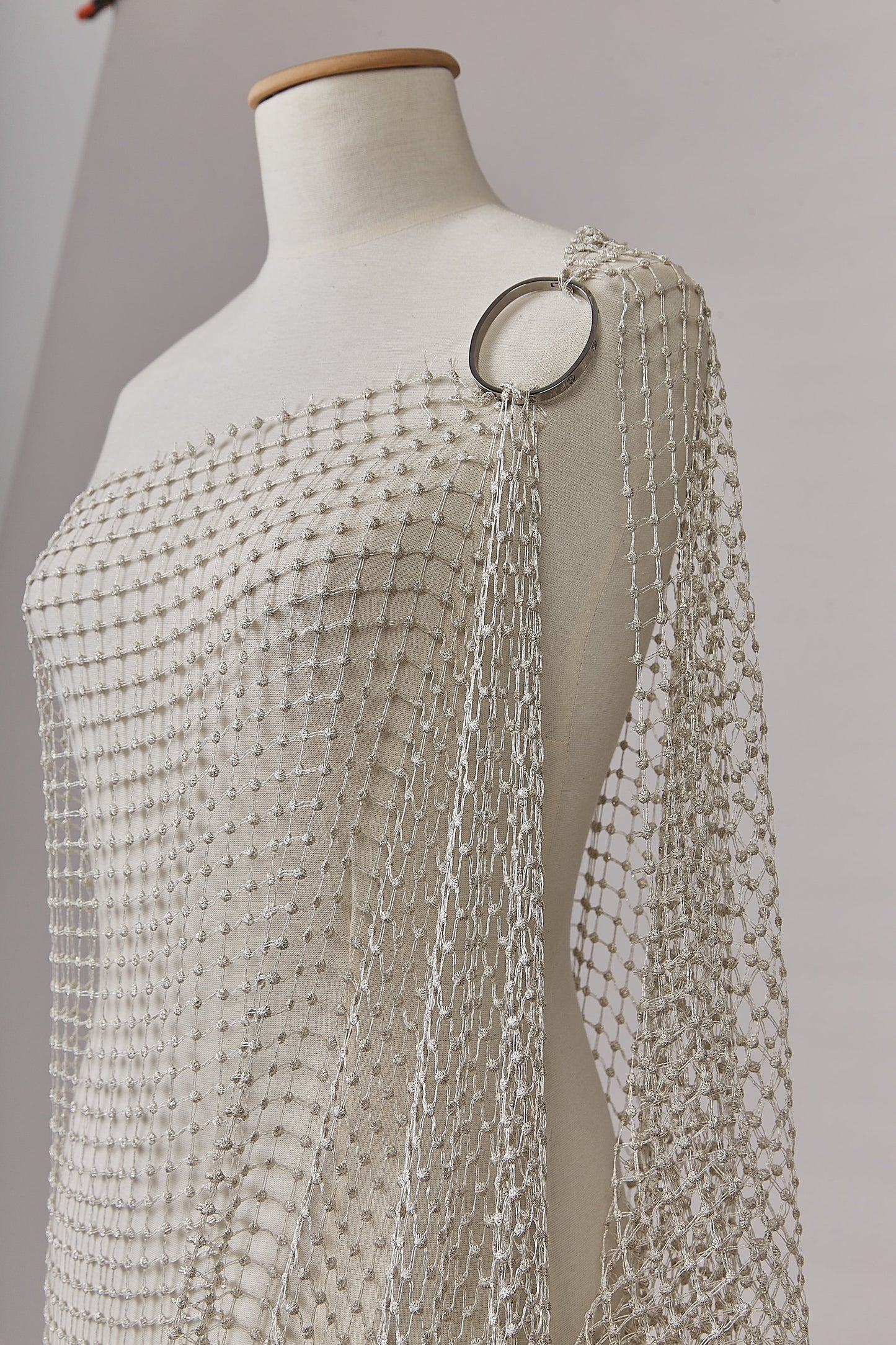 S0627 GUIPIURE WITH LUREX YARN
