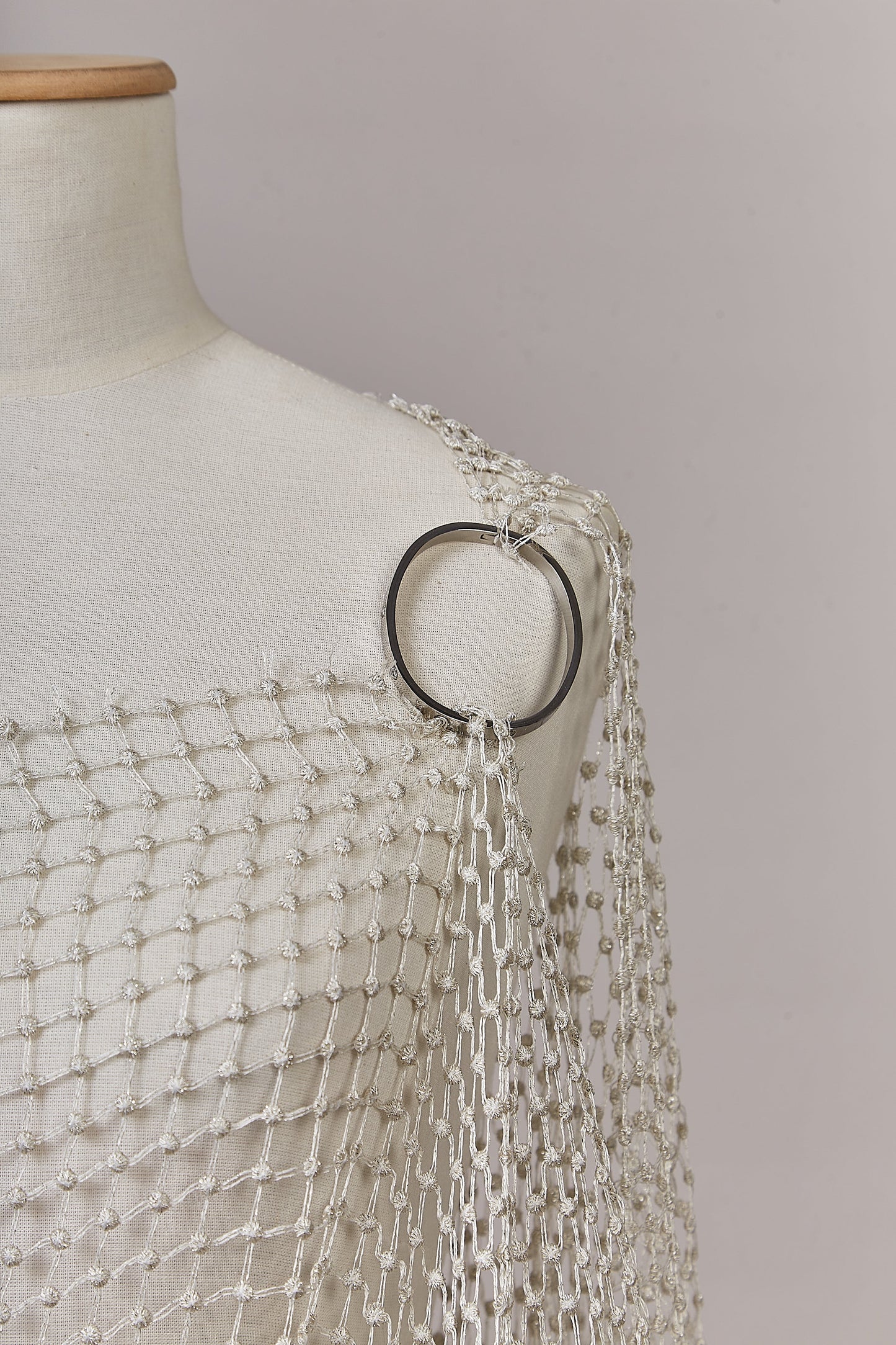 S0627 GUIPIURE WITH LUREX YARN