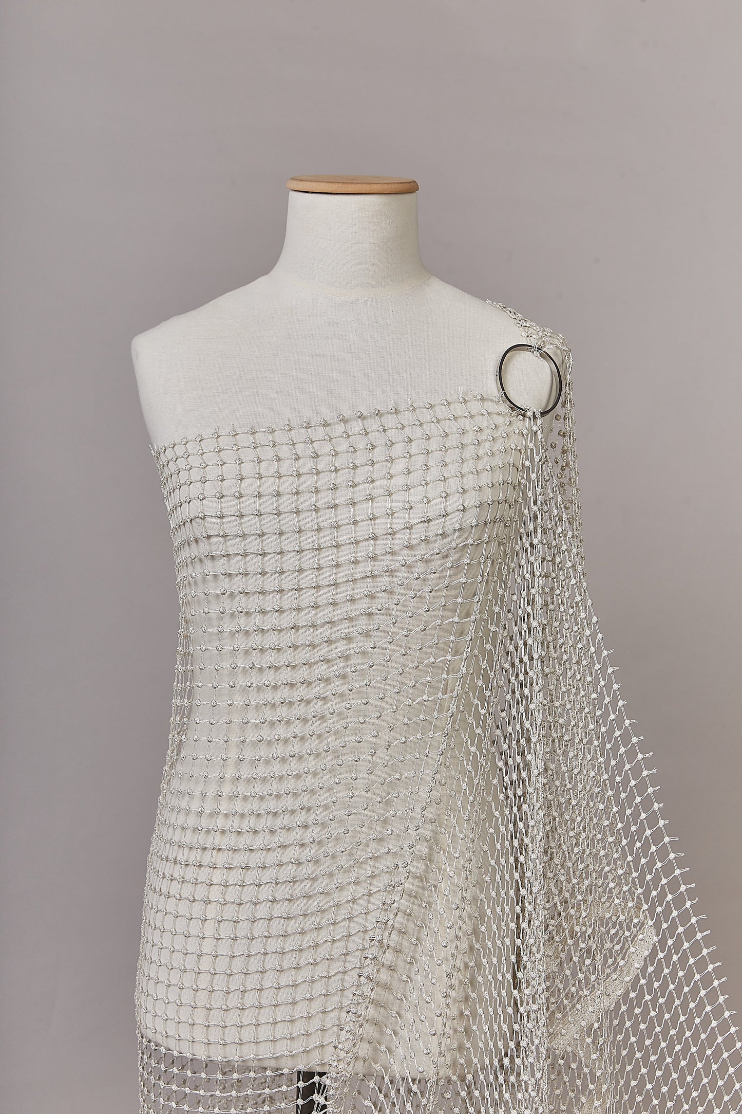 S0627 GUIPIURE WITH LUREX YARN