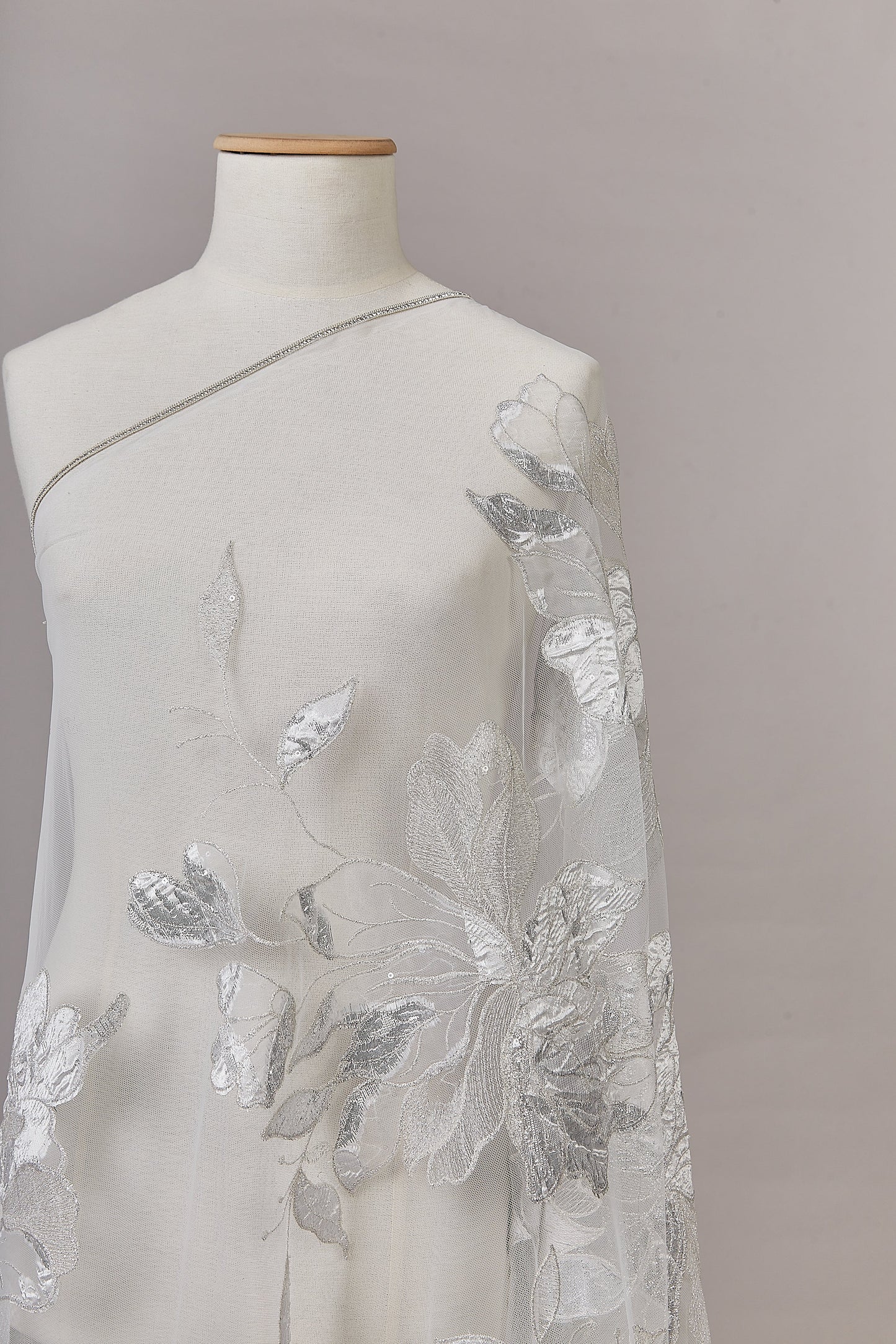 S0629 EMBROIDERY TULLE WITH JACQUARD FLOWERS