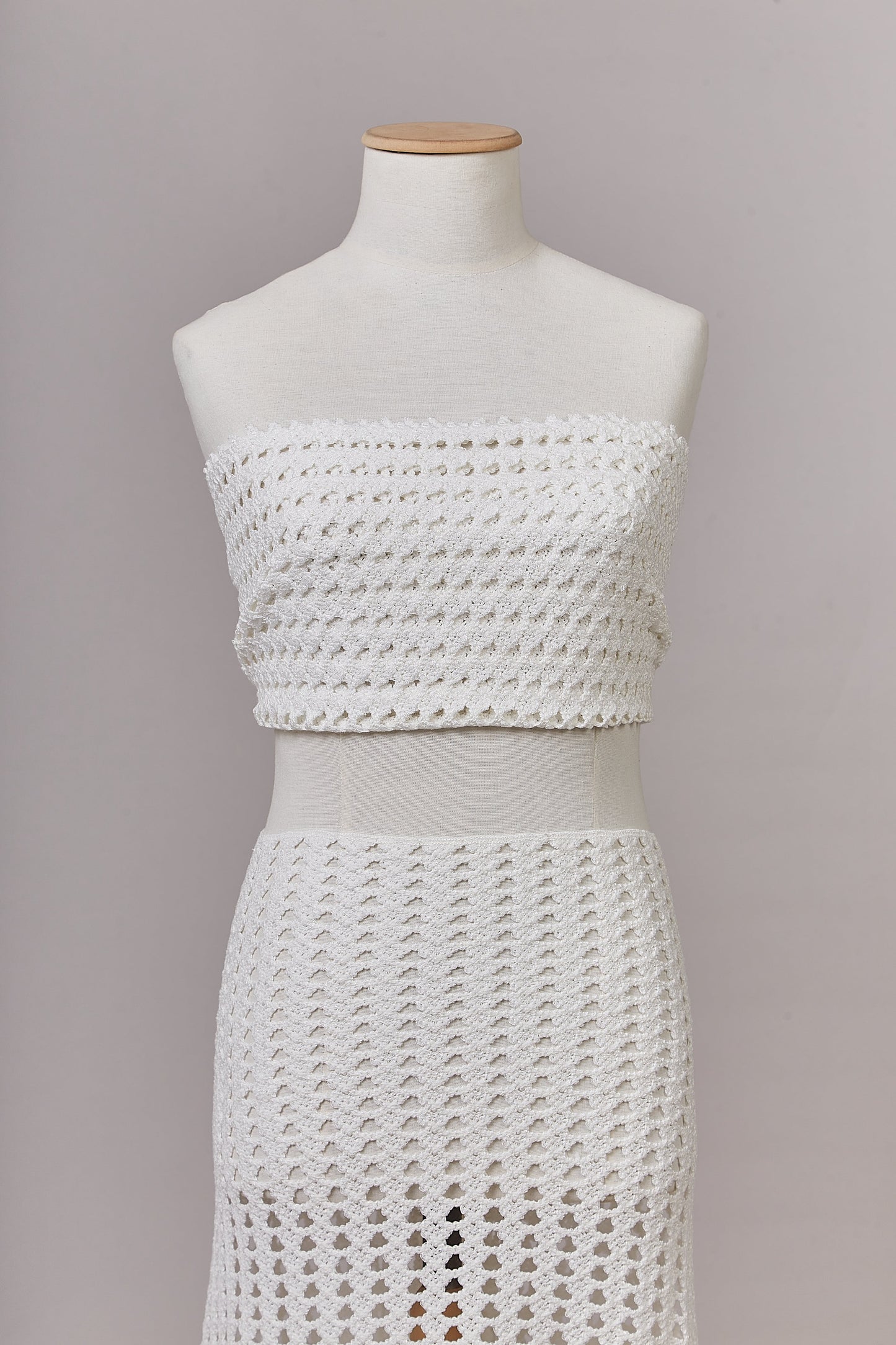 S0640 CROCHET NET WITH FRINGE