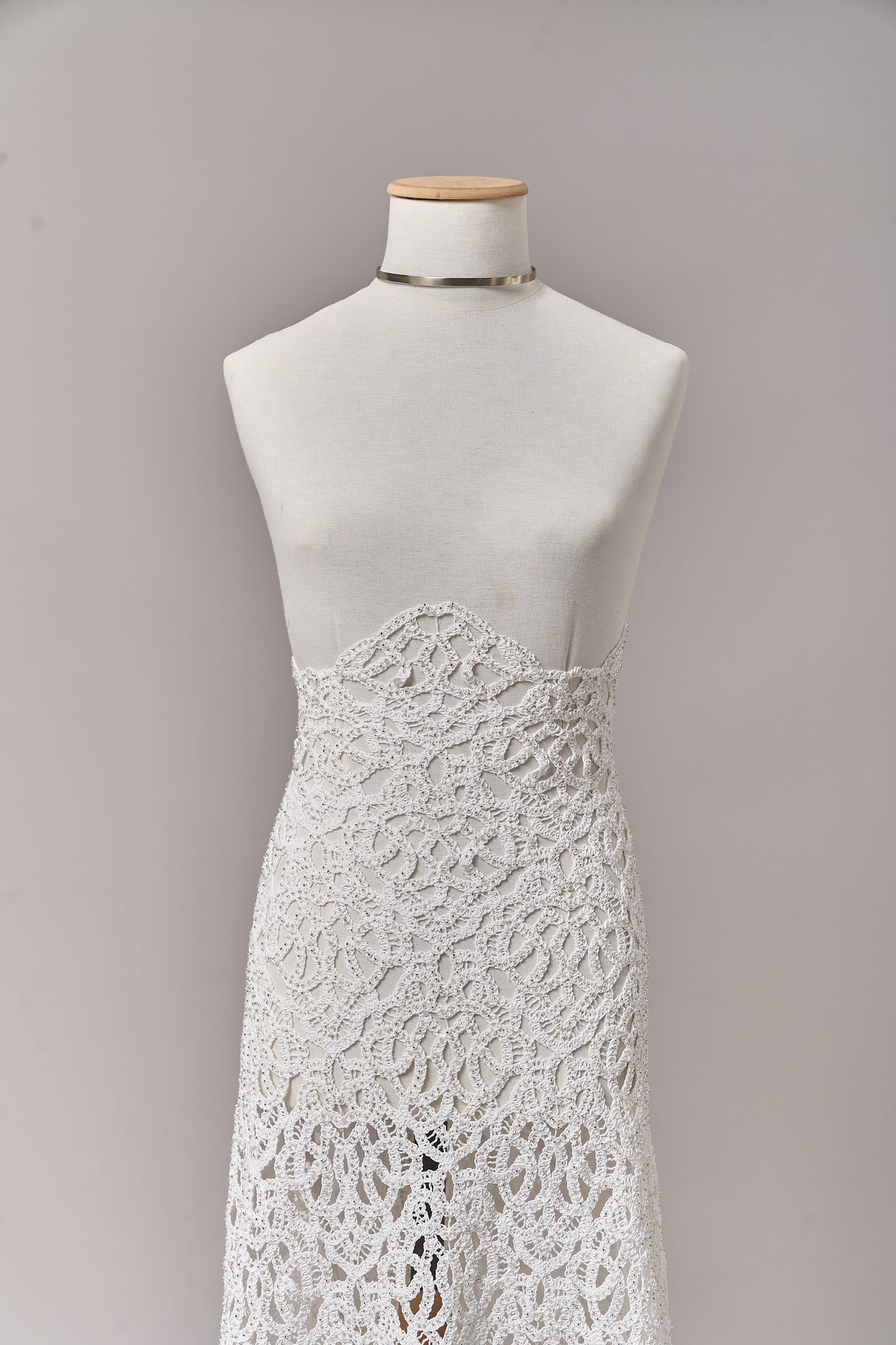 S0713 EMBROIDERED COTTON GUIPIURE WITH BEADS