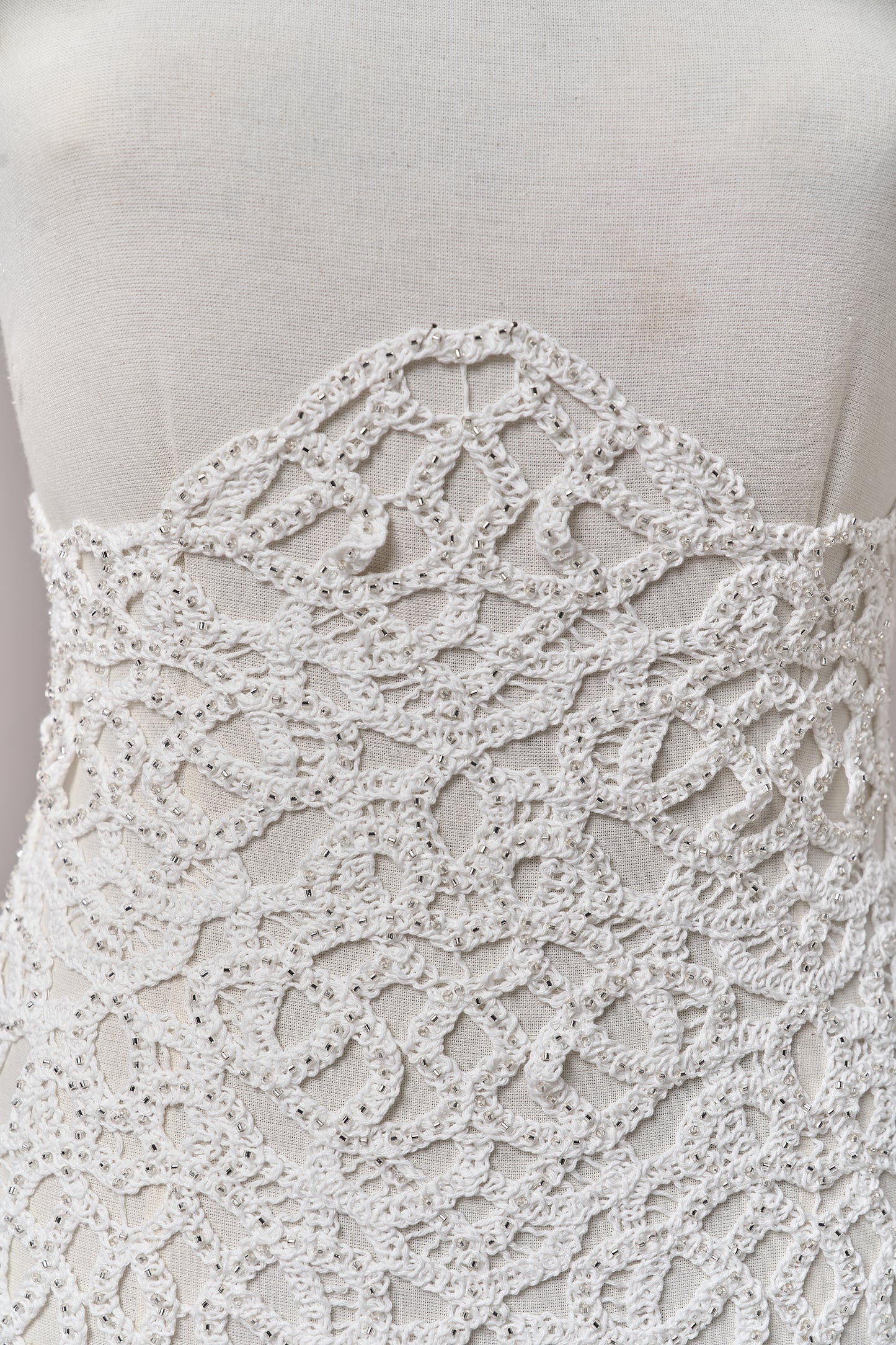 S0713 EMBROIDERED COTTON GUIPIURE WITH BEADS