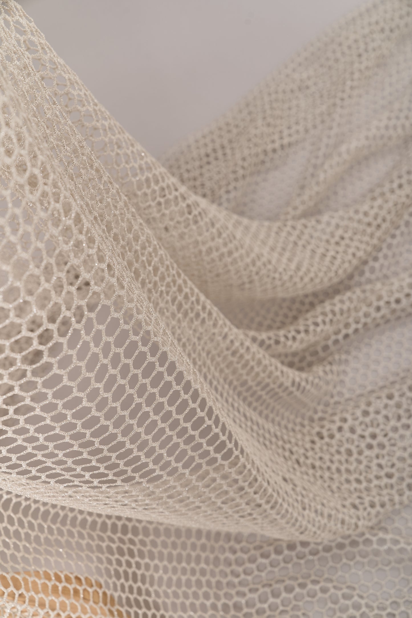 S0716 GUIPIURE WITH SILVER LUREX
