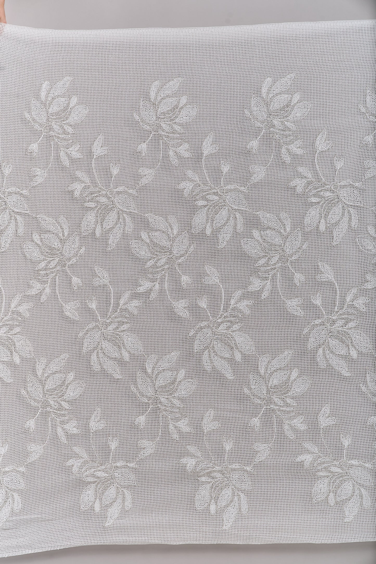 S0714 COTTON GUIPIURE WITH BEADS
