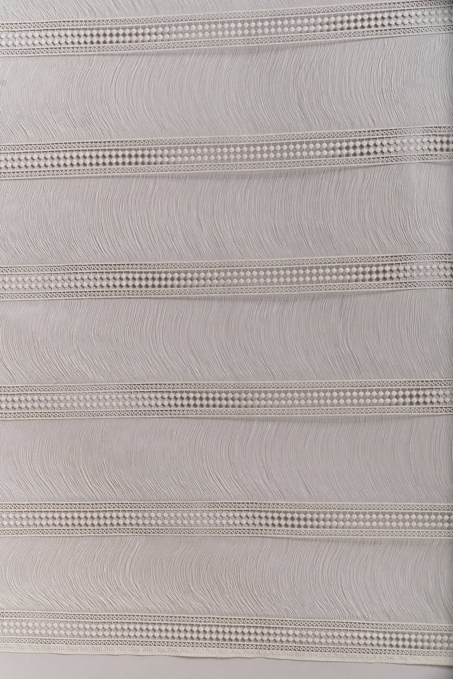 S0717 GUIPIURE WITH SILVER LUREX