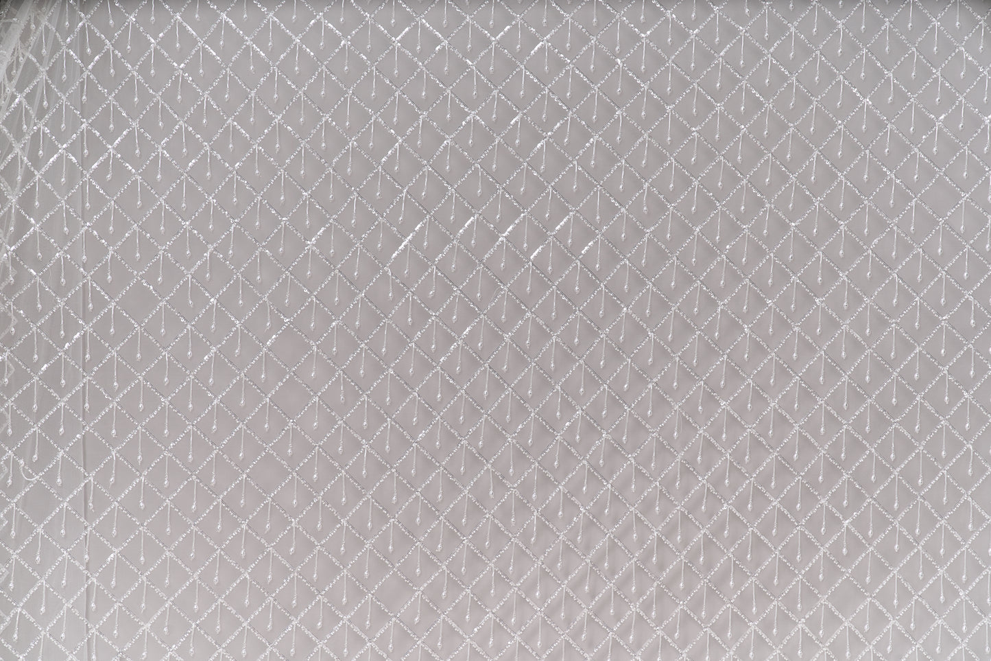 S0709 EMBROIDERY TULLE WITH BEADS