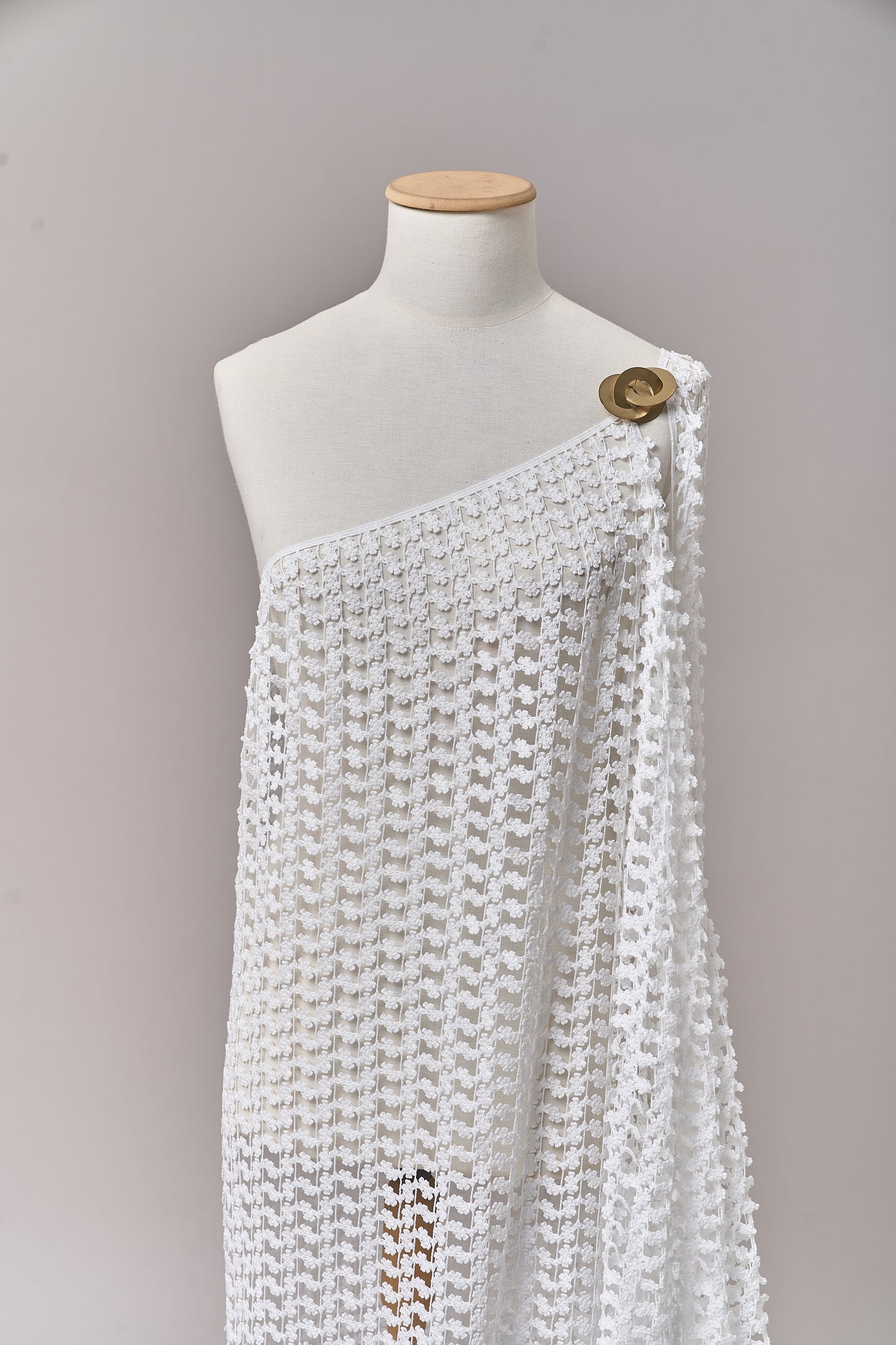 S0695 COTTON GUIPIURE