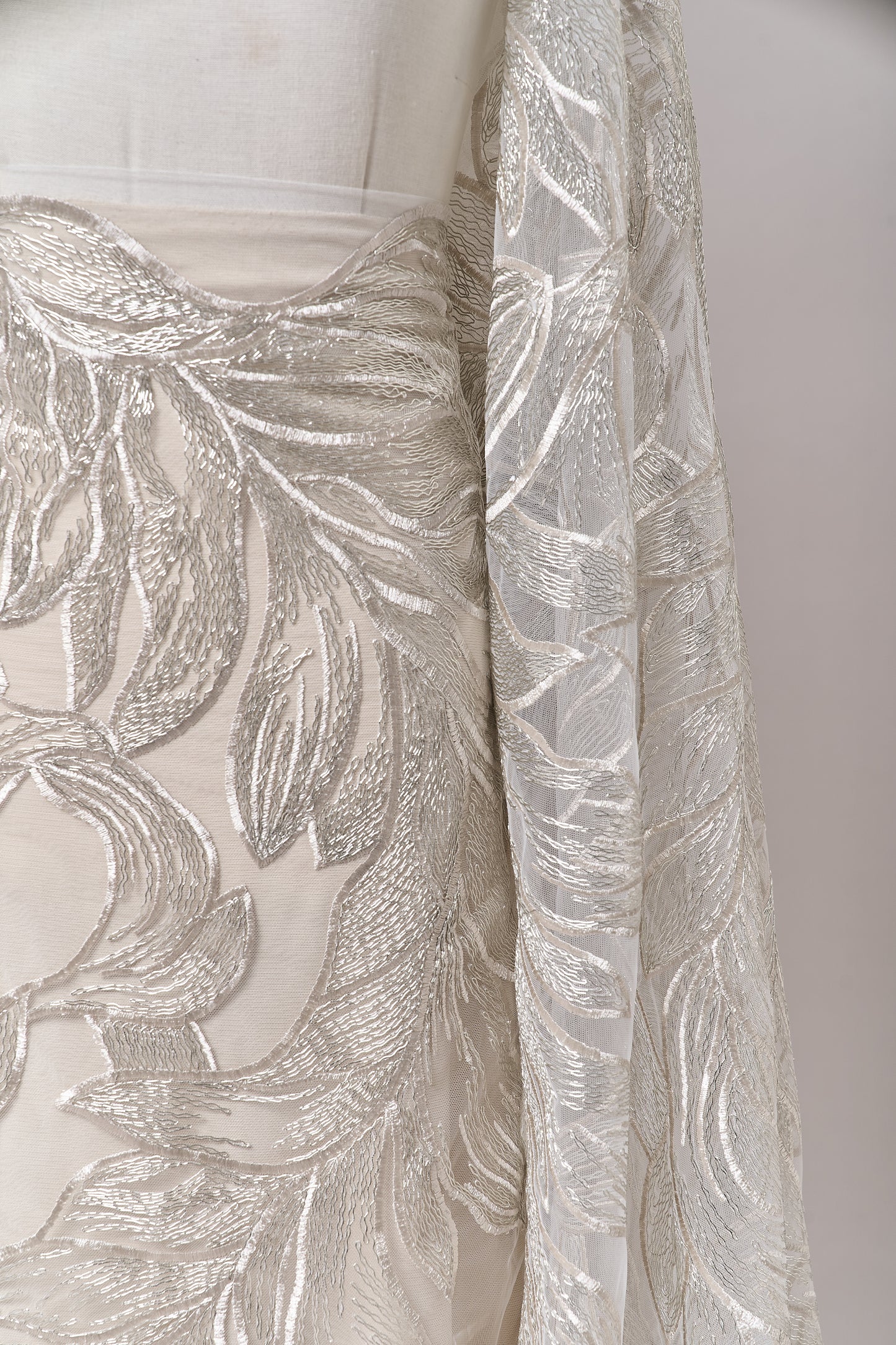 S0711  EMBROIDERY TULLE