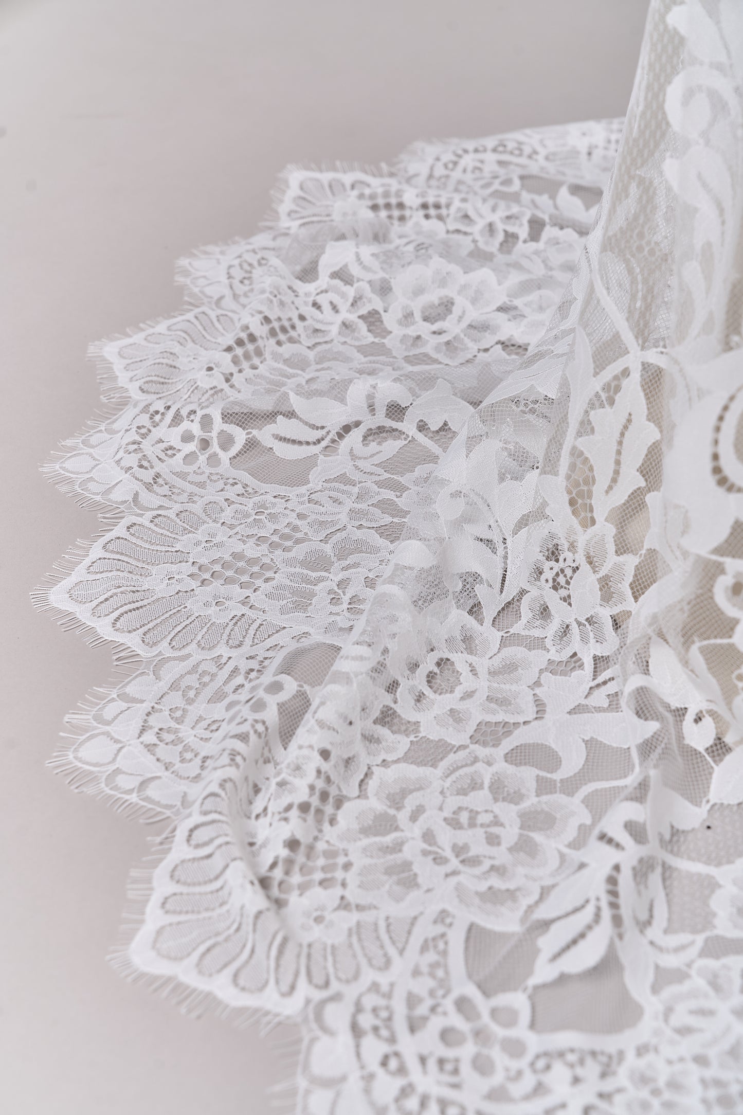S0698 LACE