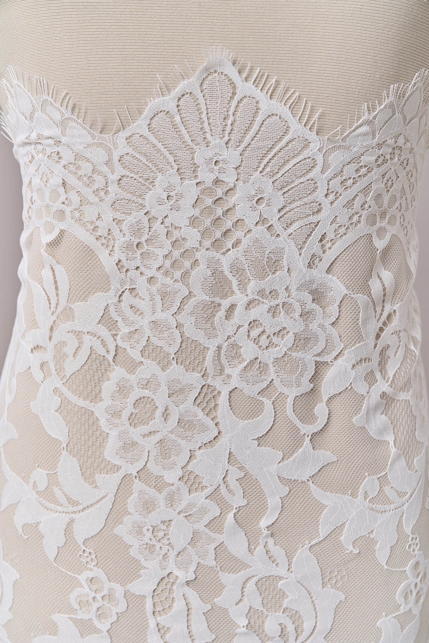 S0698 LACE
