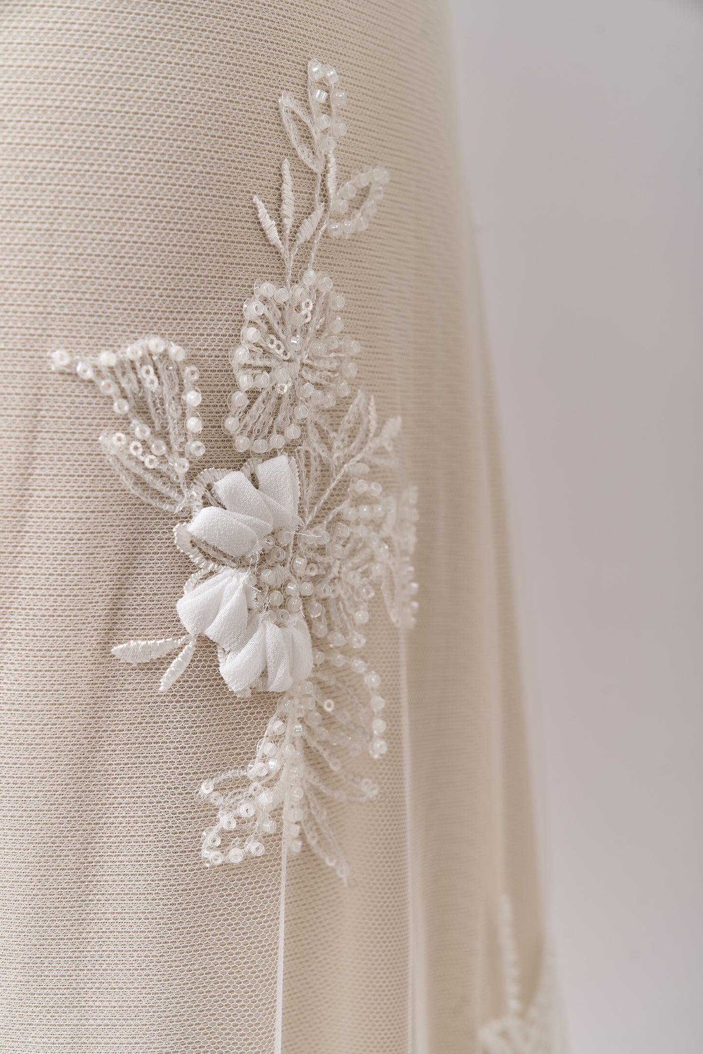 S0689 - EMBROIDERY TULLE WITH 3D FLOWERS