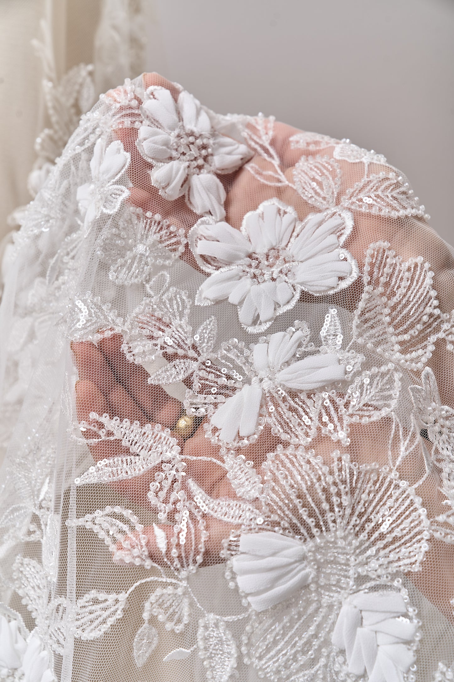 S0689 - EMBROIDERY TULLE WITH 3D FLOWERS