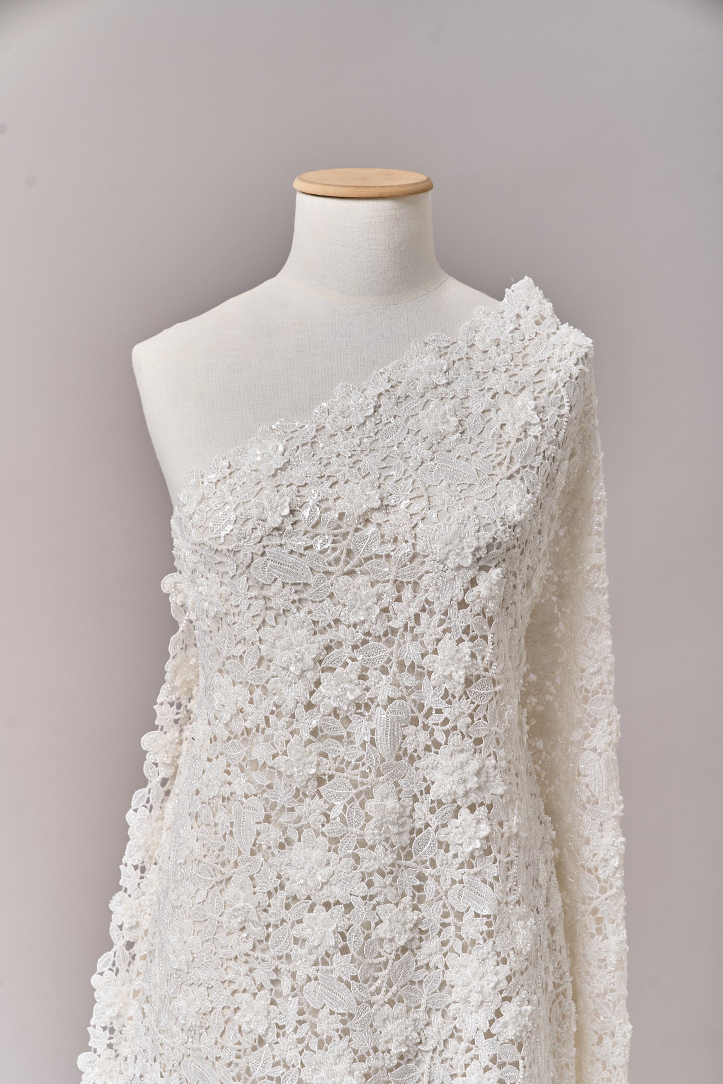 S0685 GUIPIURE EMBROIDERY