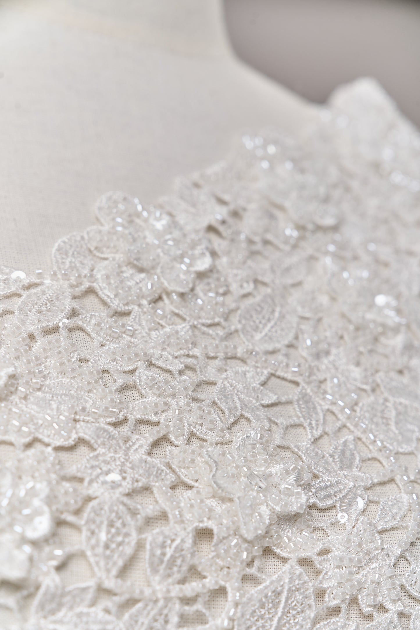 S0685 GUIPIURE EMBROIDERY