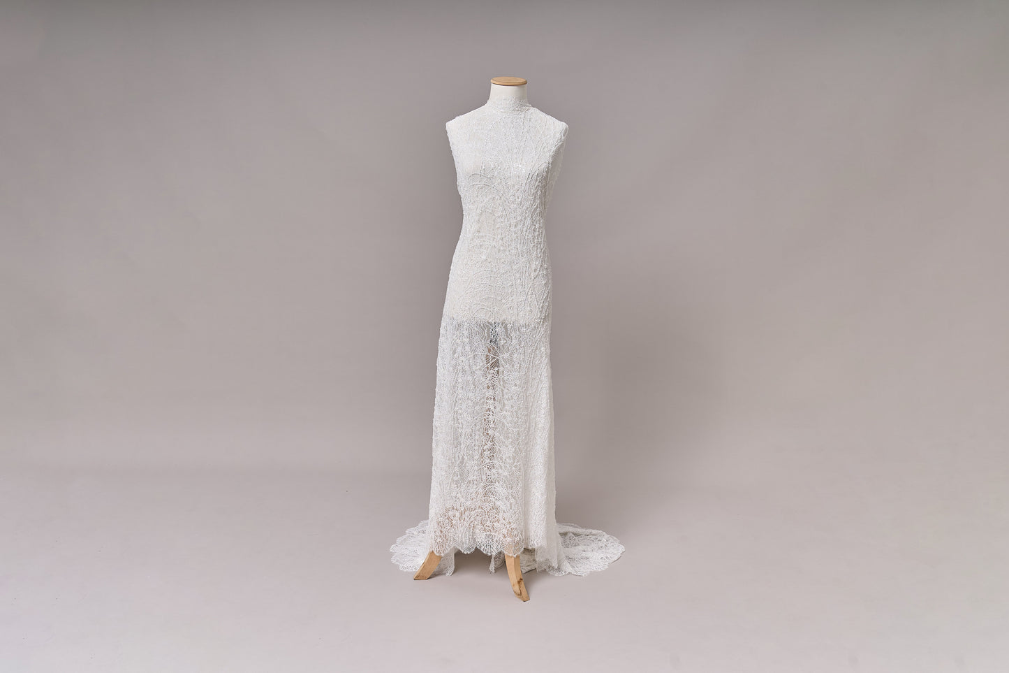 S0677 EMBROIDERY LACE WITH OFF-WHITE BEADS, TRANSPARENT AND SILVER SEQUINS