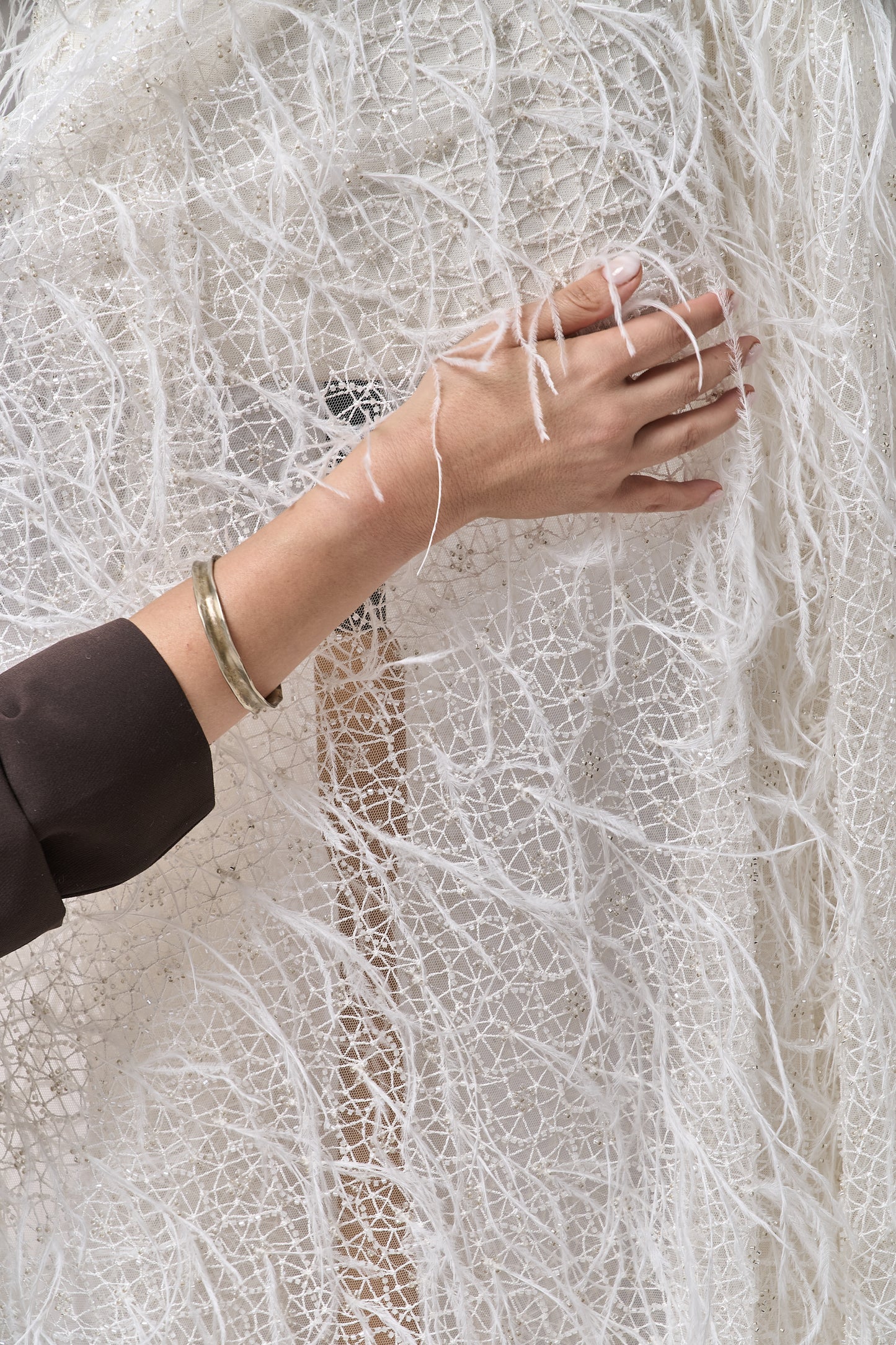 S0680 - EMBROIDERY TULLE