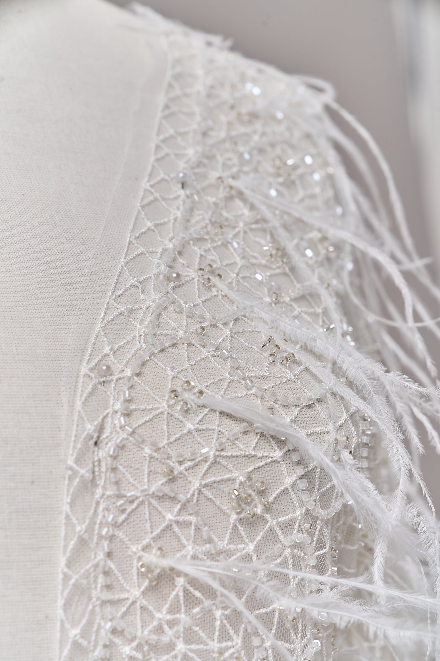 S0680 - EMBROIDERY TULLE