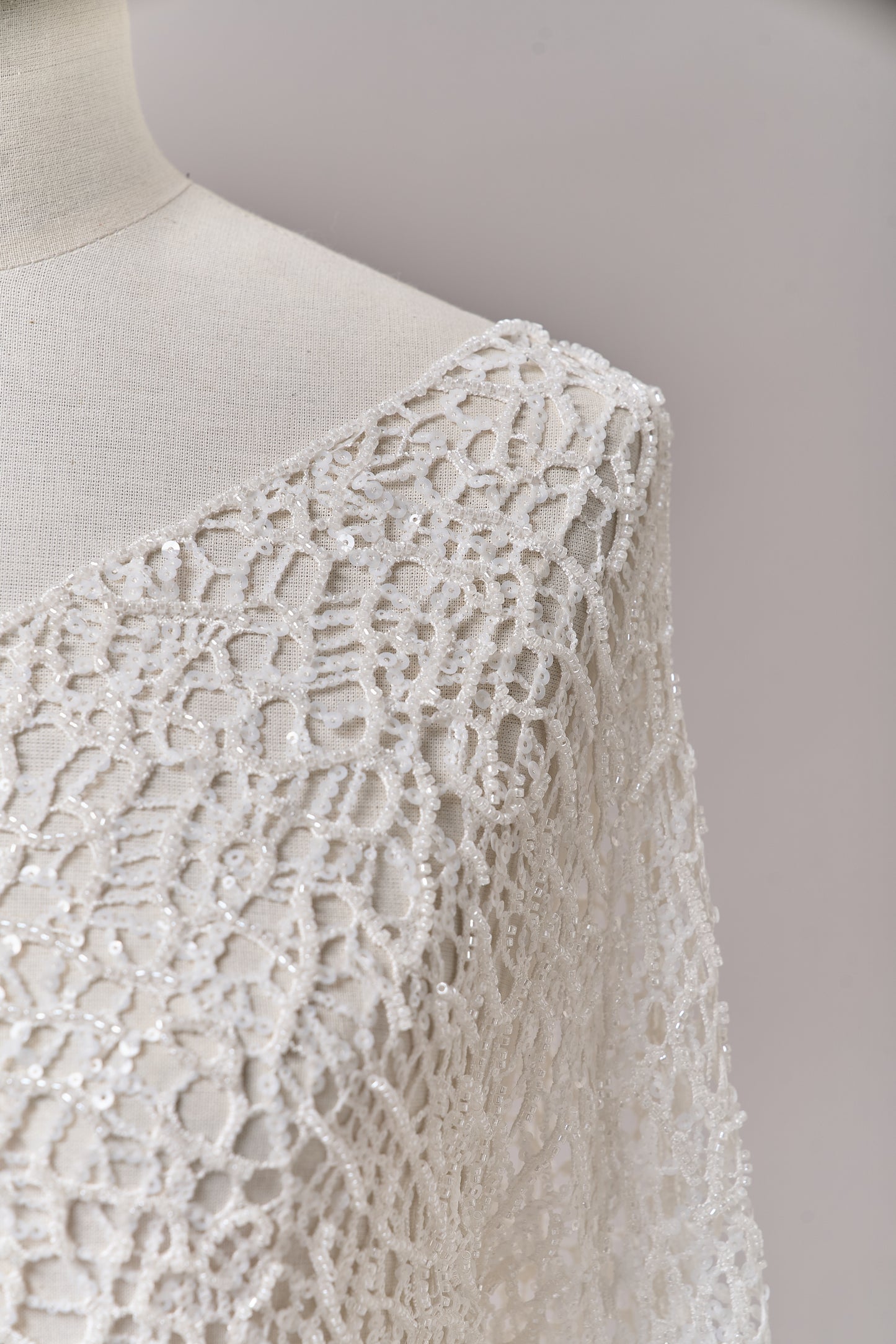 S0687 - EMBROIDERY NET