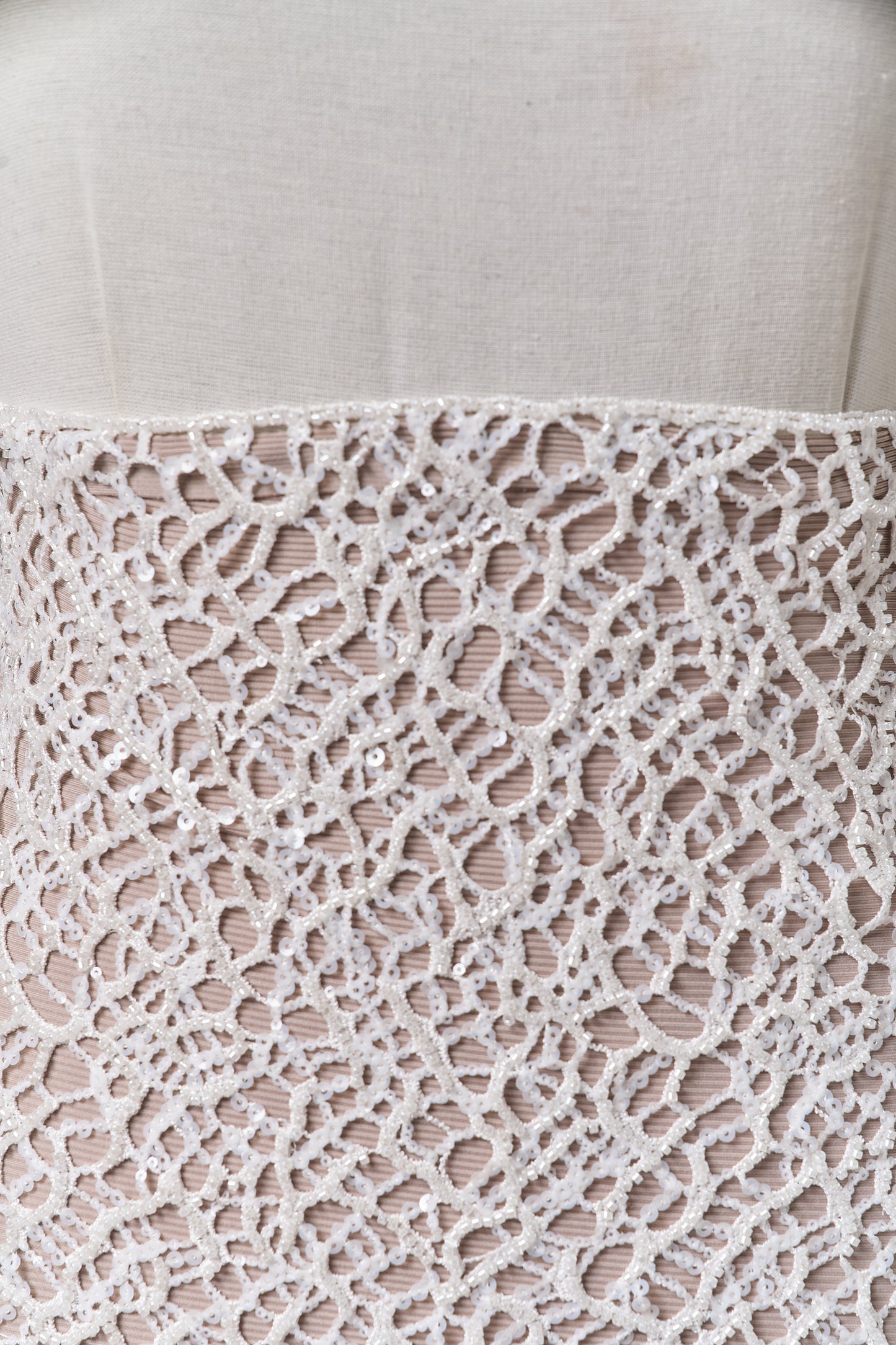 S0687 - EMBROIDERY NET