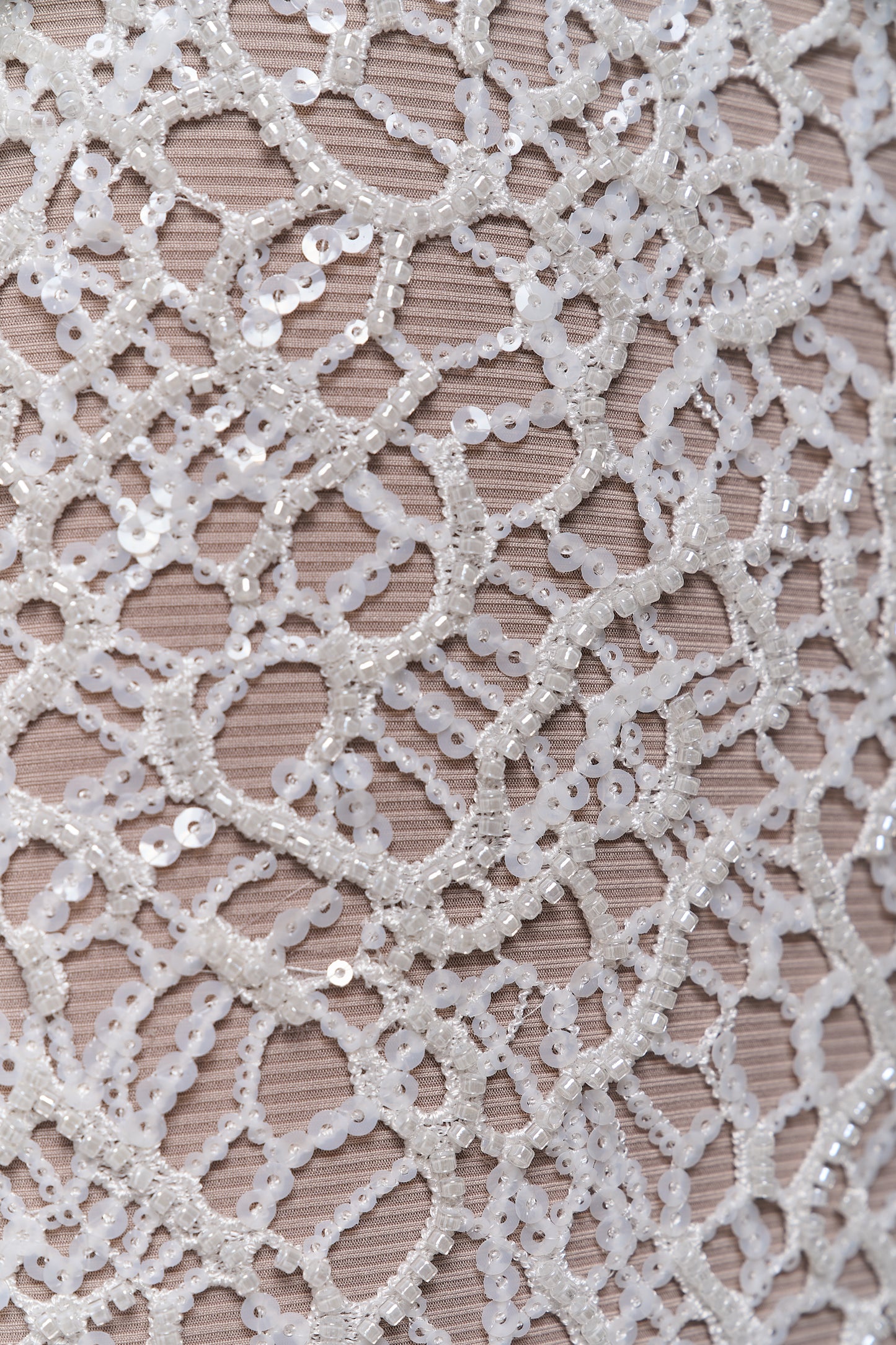 S0687 - EMBROIDERY NET