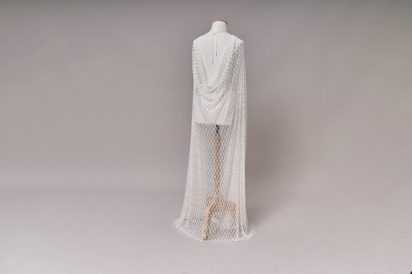 S0682 NET WITH OFF-WHITE BEADS AND TRANSPARENT BUGLE BEADS