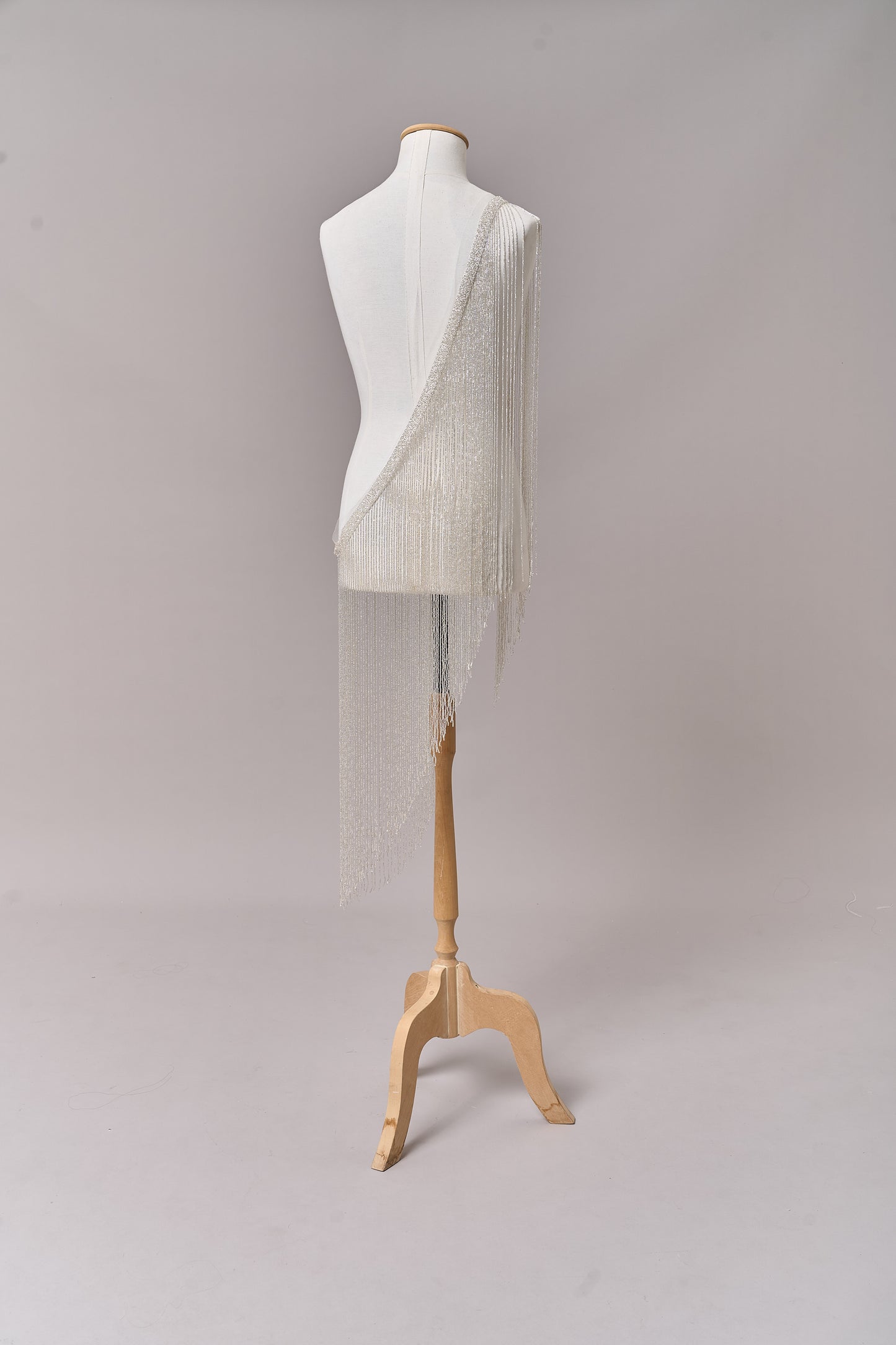 S0708 SILVER BEAD FRINGE TRIM