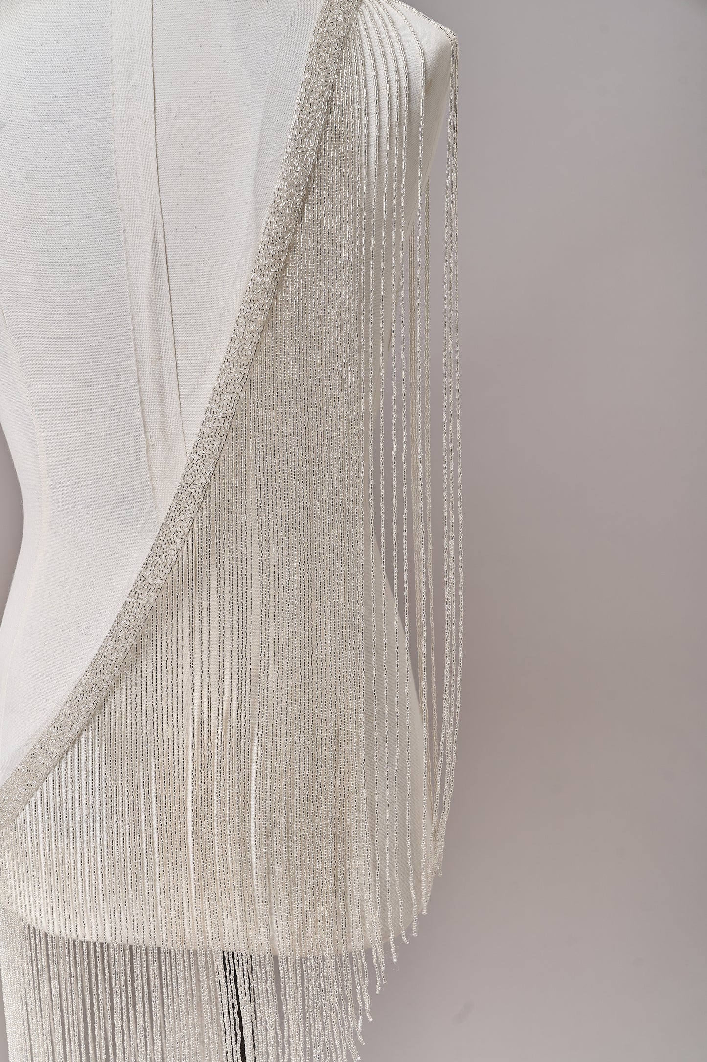 S0708 SILVER BEAD FRINGE TRIM