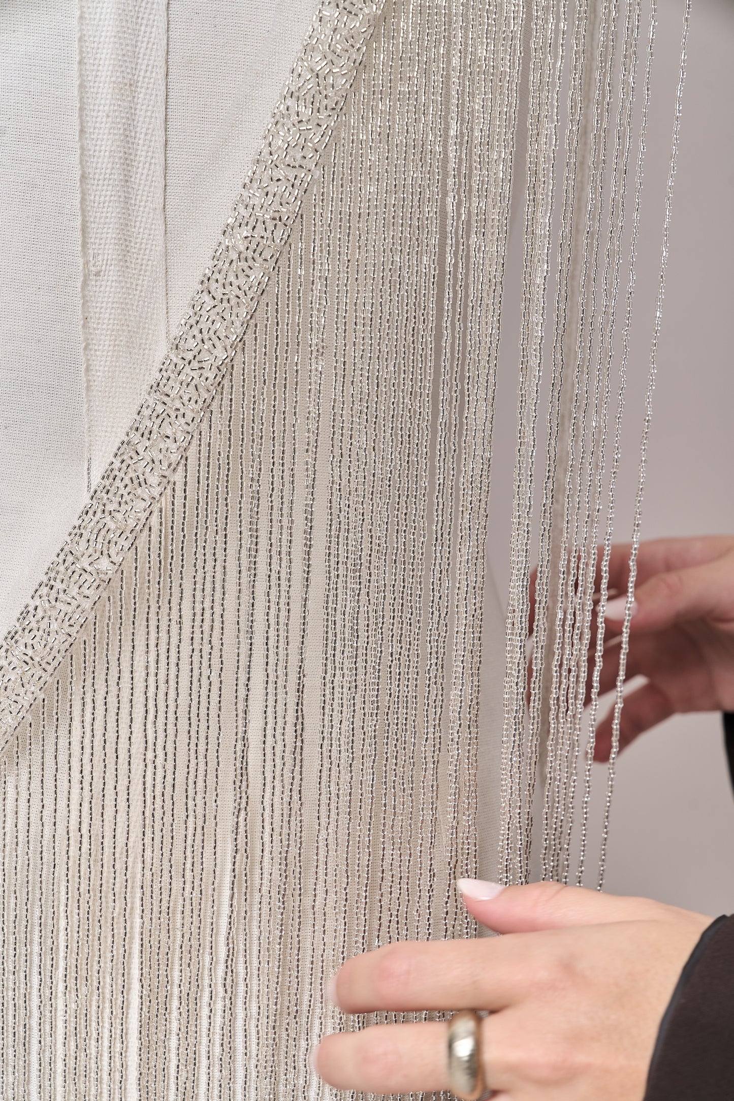 S0708 SILVER BEAD FRINGE TRIM