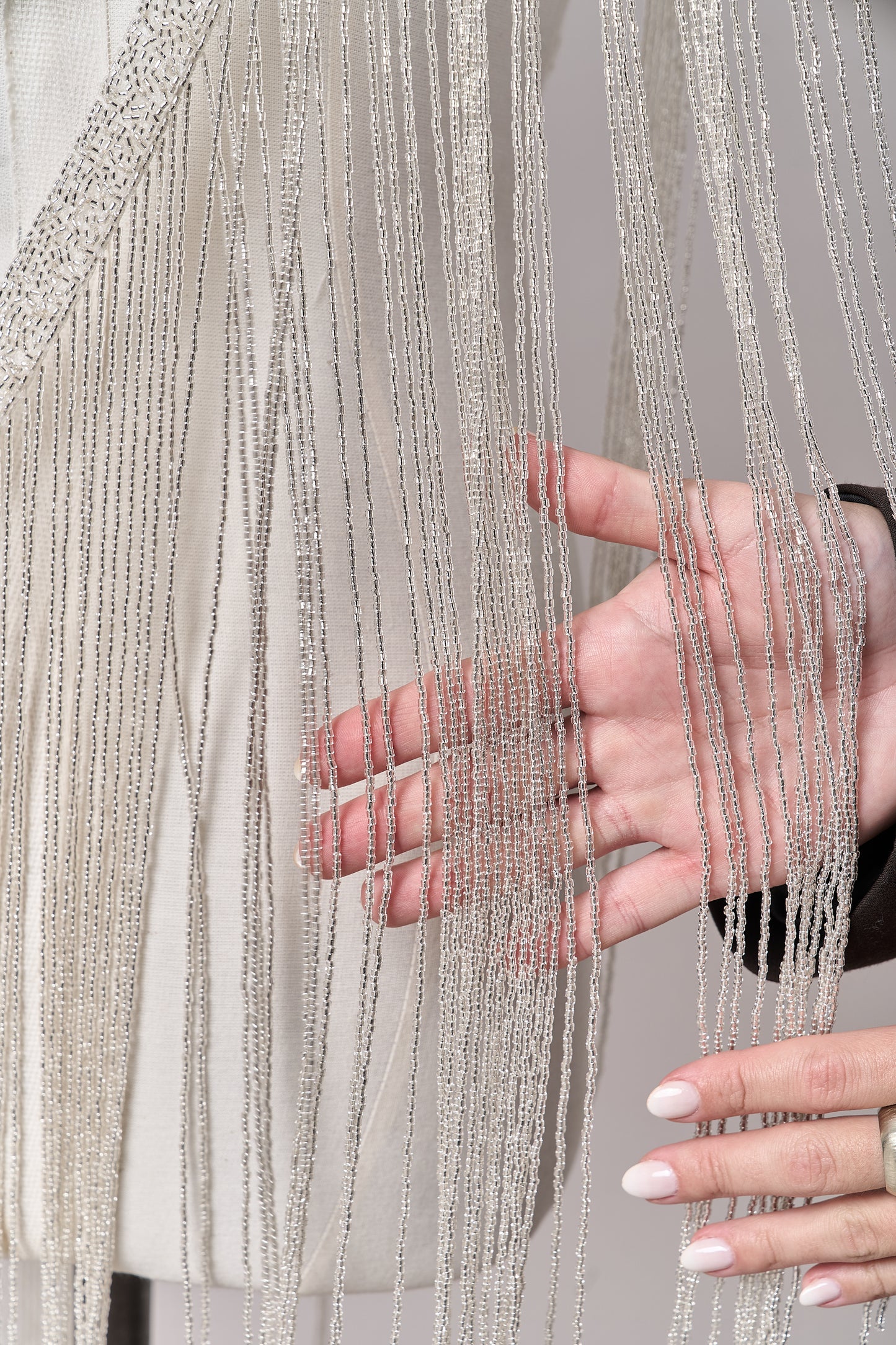 S0708 SILVER BEAD FRINGE TRIM