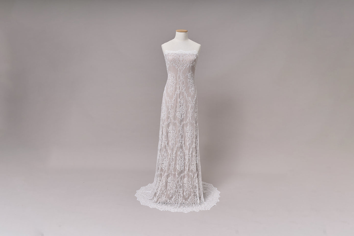 S0249 CHANTILLY EMBROIDERY LACE WITH BEADS