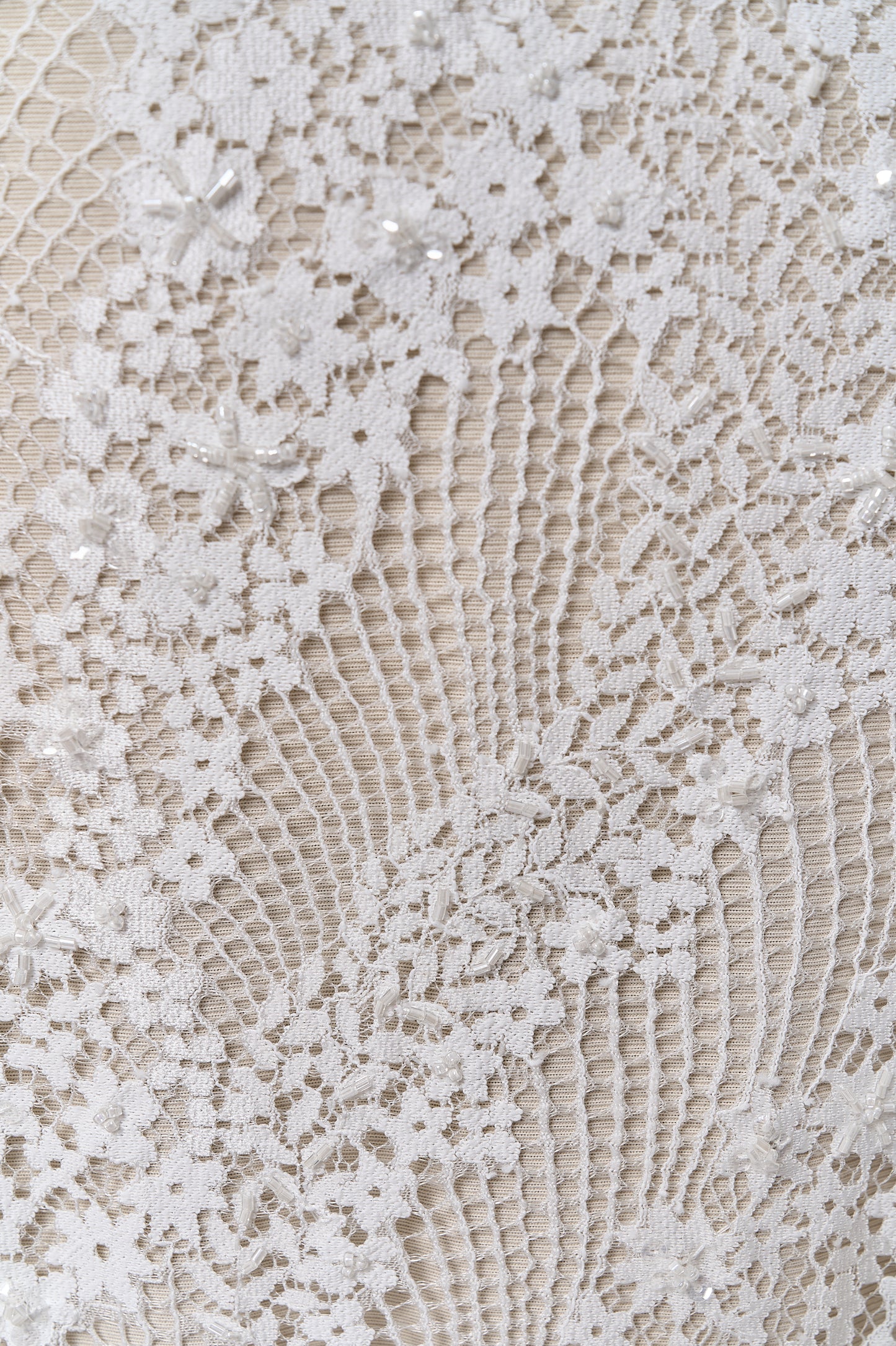 S0679 - EMBROIDERY LACE