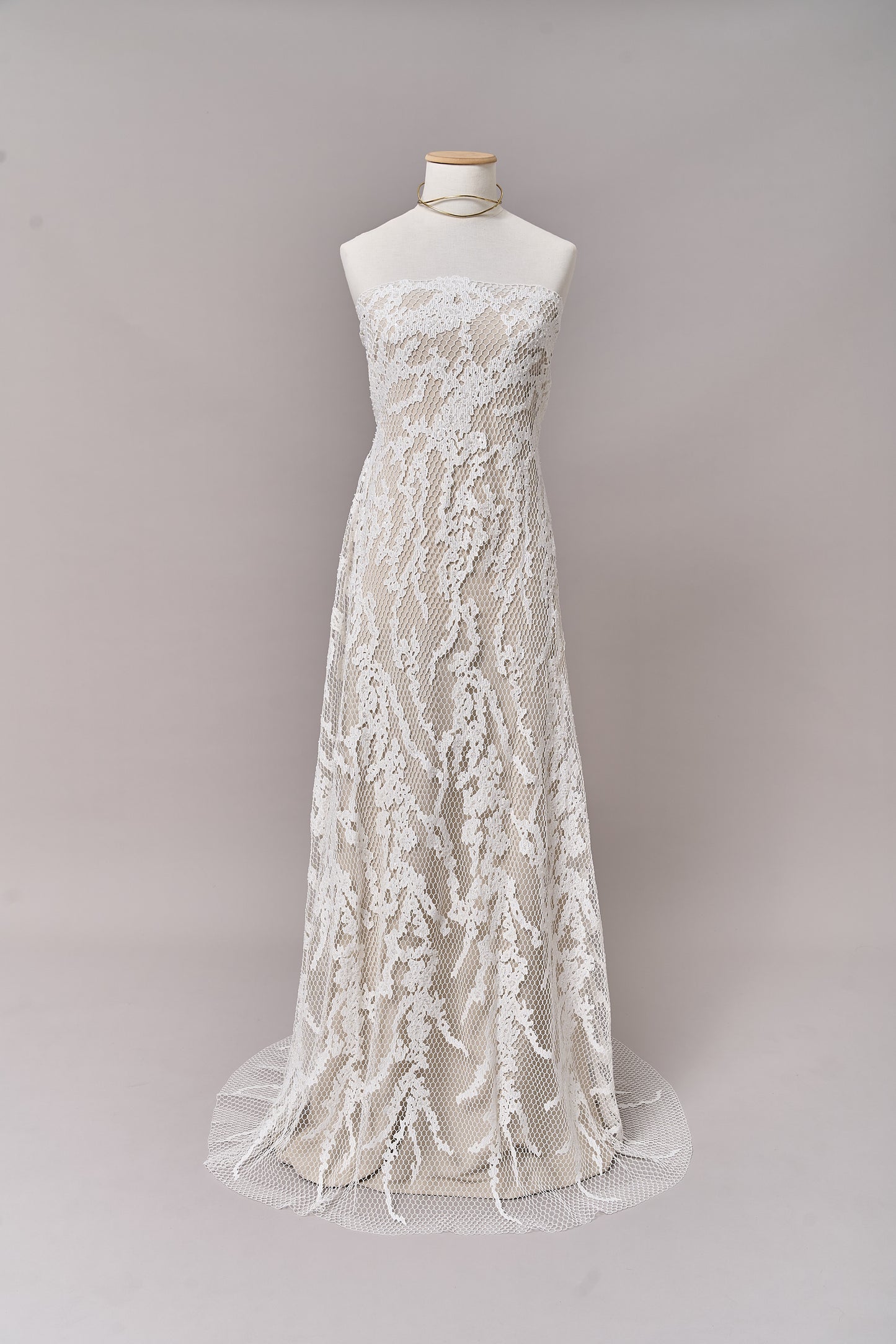 S0681 - GUIPIURE EMBROIDERY