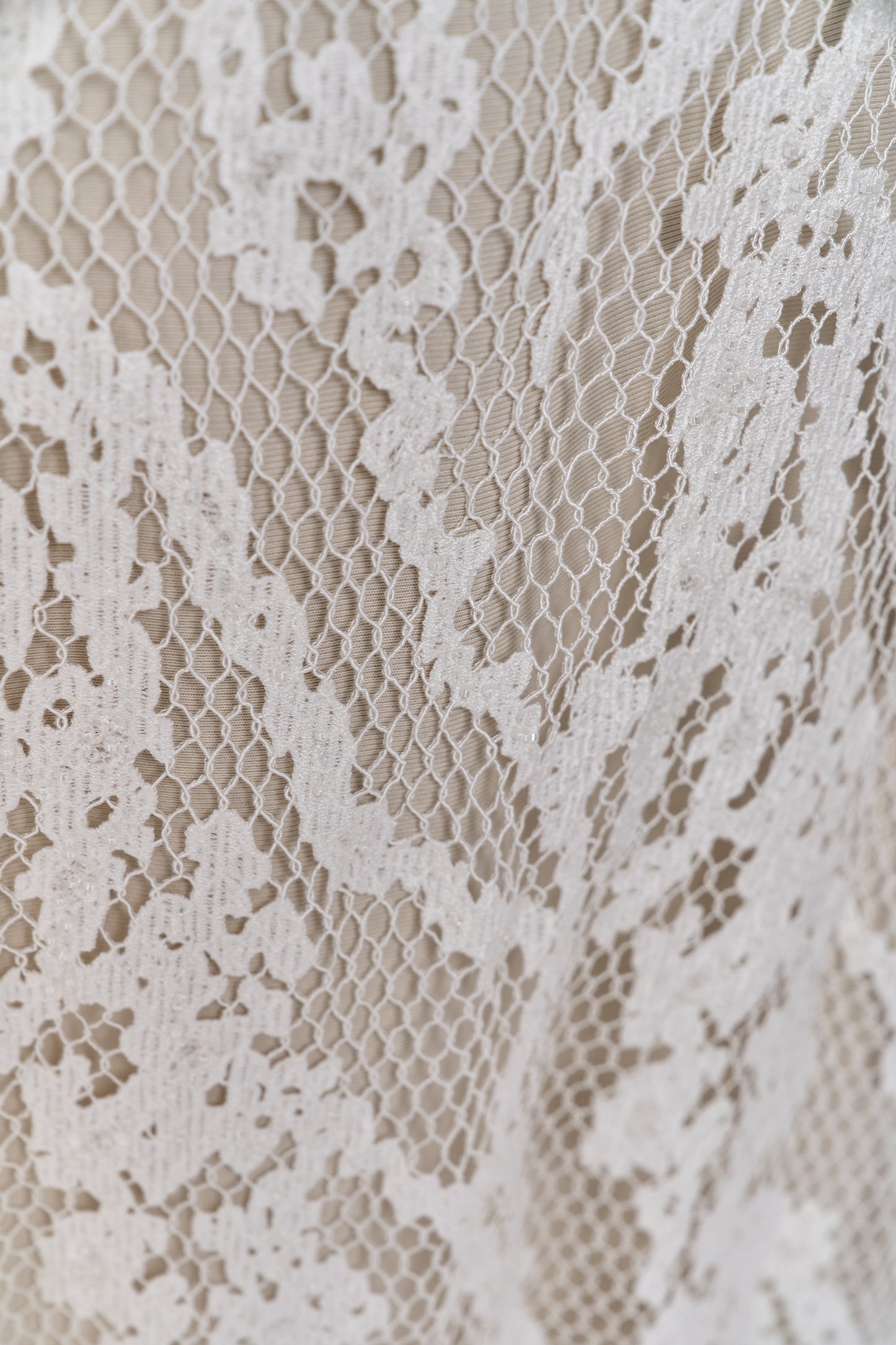 S0681 - GUIPIURE EMBROIDERY