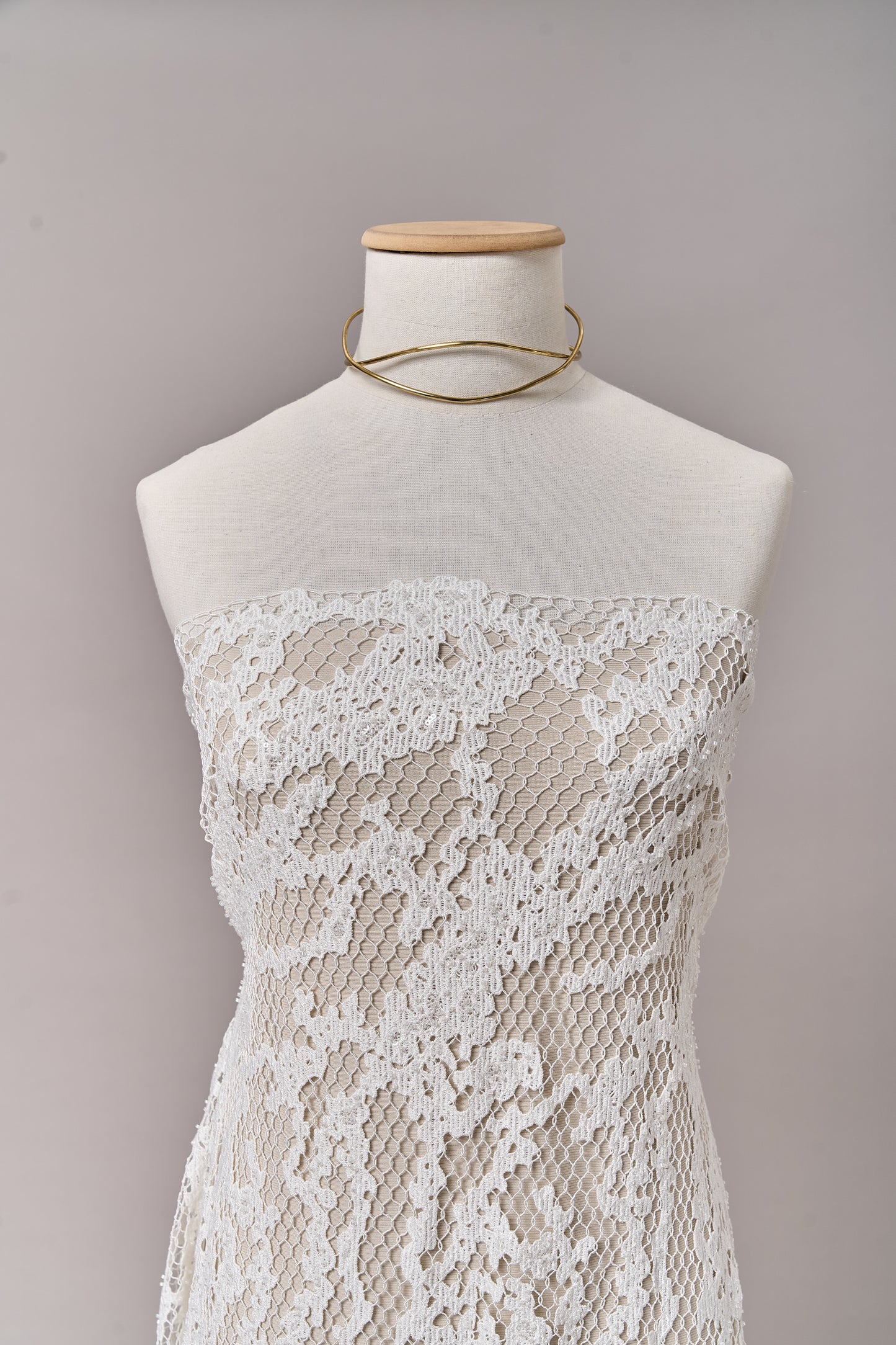S0681 - GUIPIURE EMBROIDERY